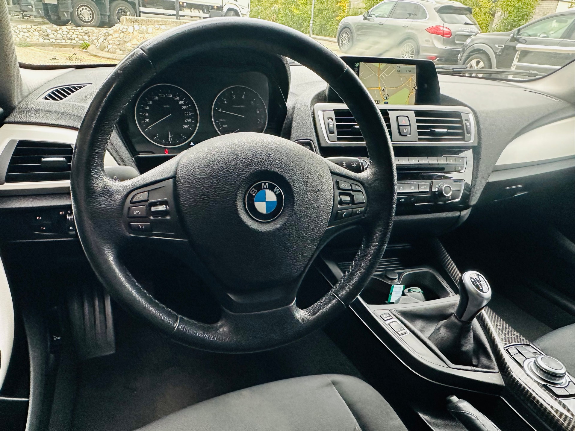 BMW 116i Business-image-14