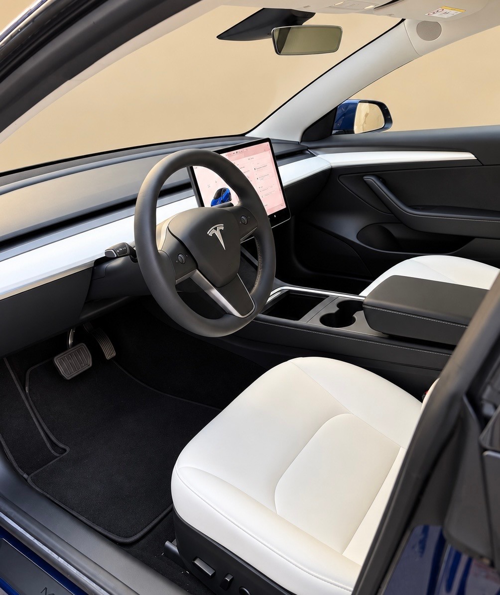 TESLA Model 3 Long Range Dual Motor AWD-image-5