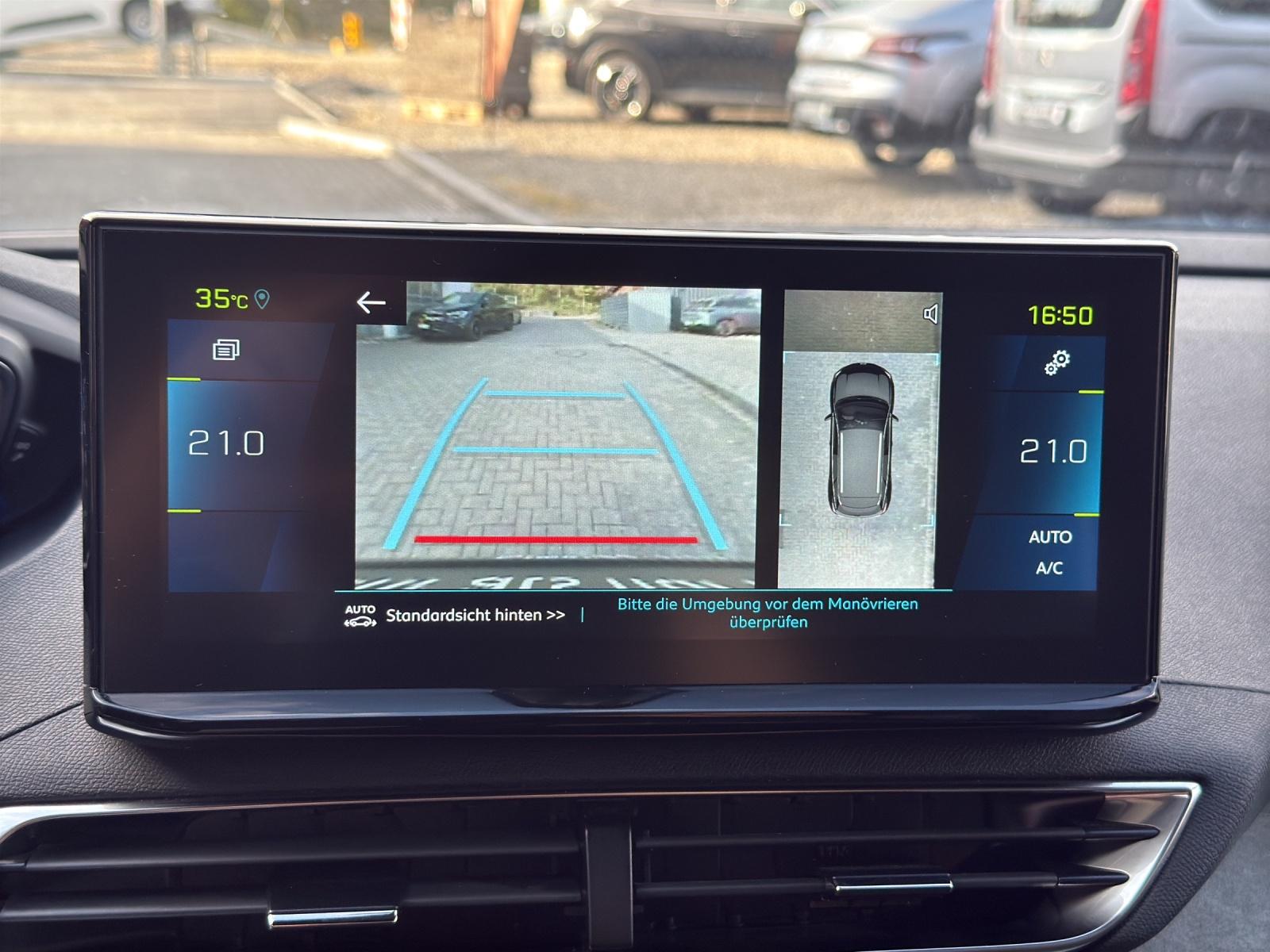 PEUGEOT 3008 1.6 Plug-in Hybrid GT-image-14