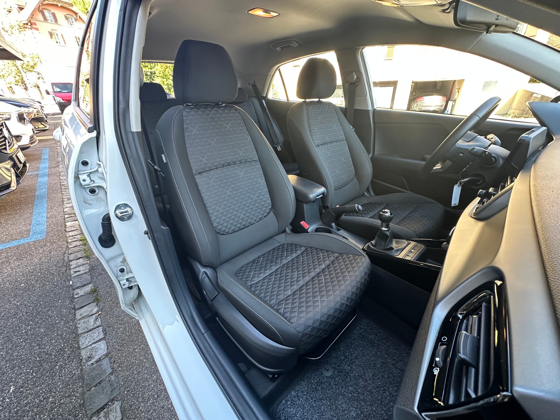 KIA Rio 1.2 CVVT Start-image-13