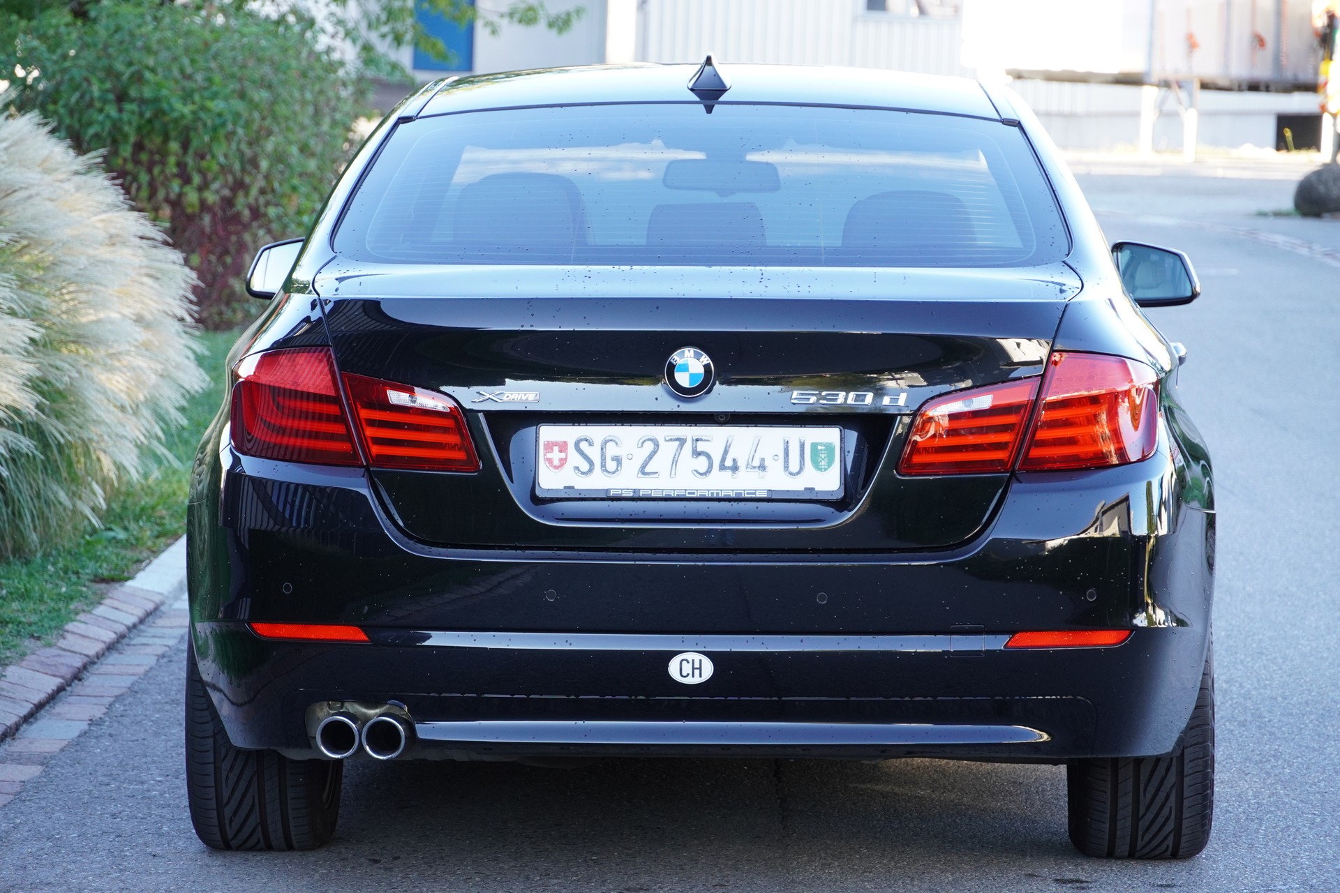 BMW 530d xDrive Steptronic-image-5
