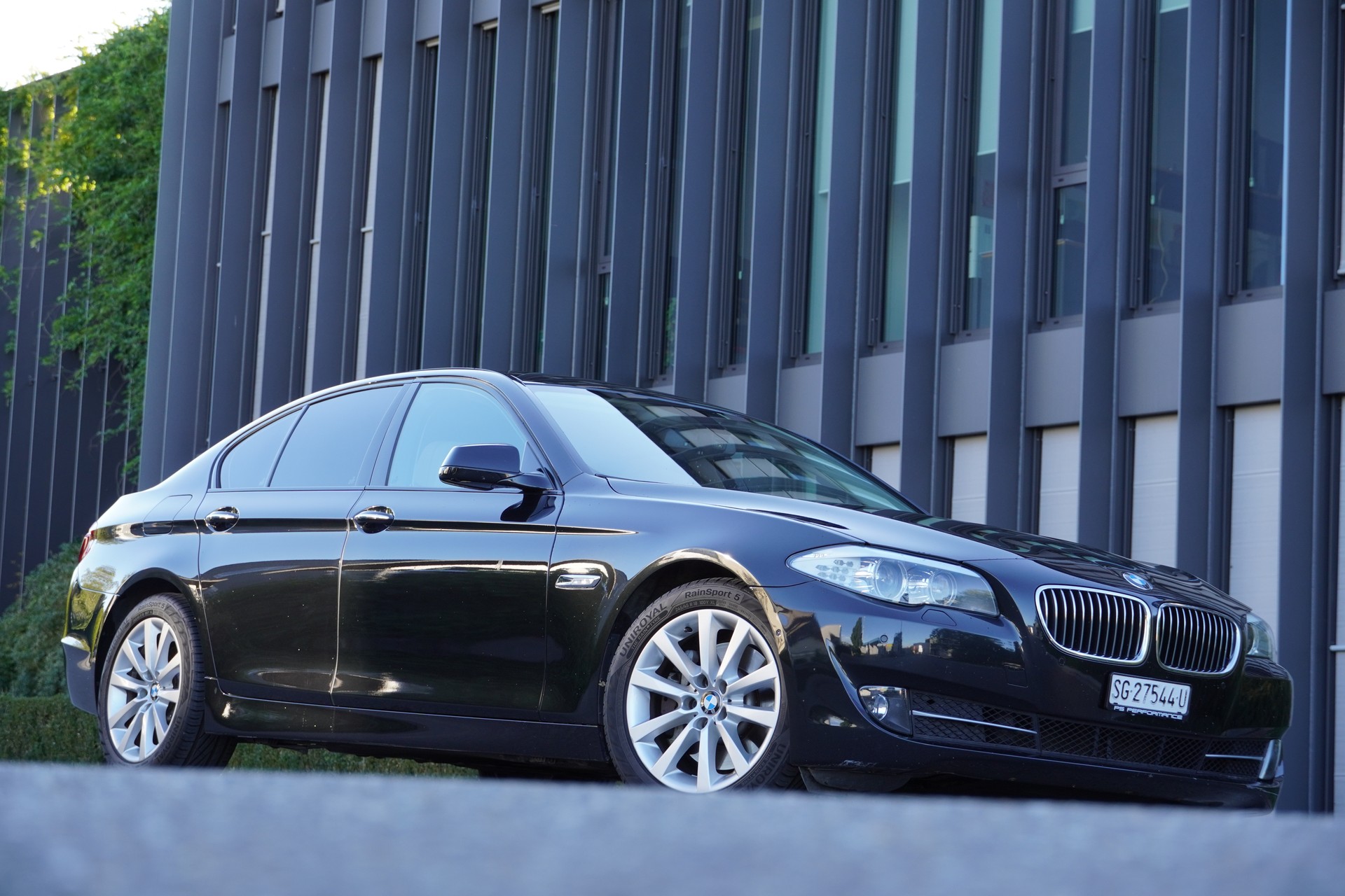 BMW 530d xDrive Steptronic-image-13