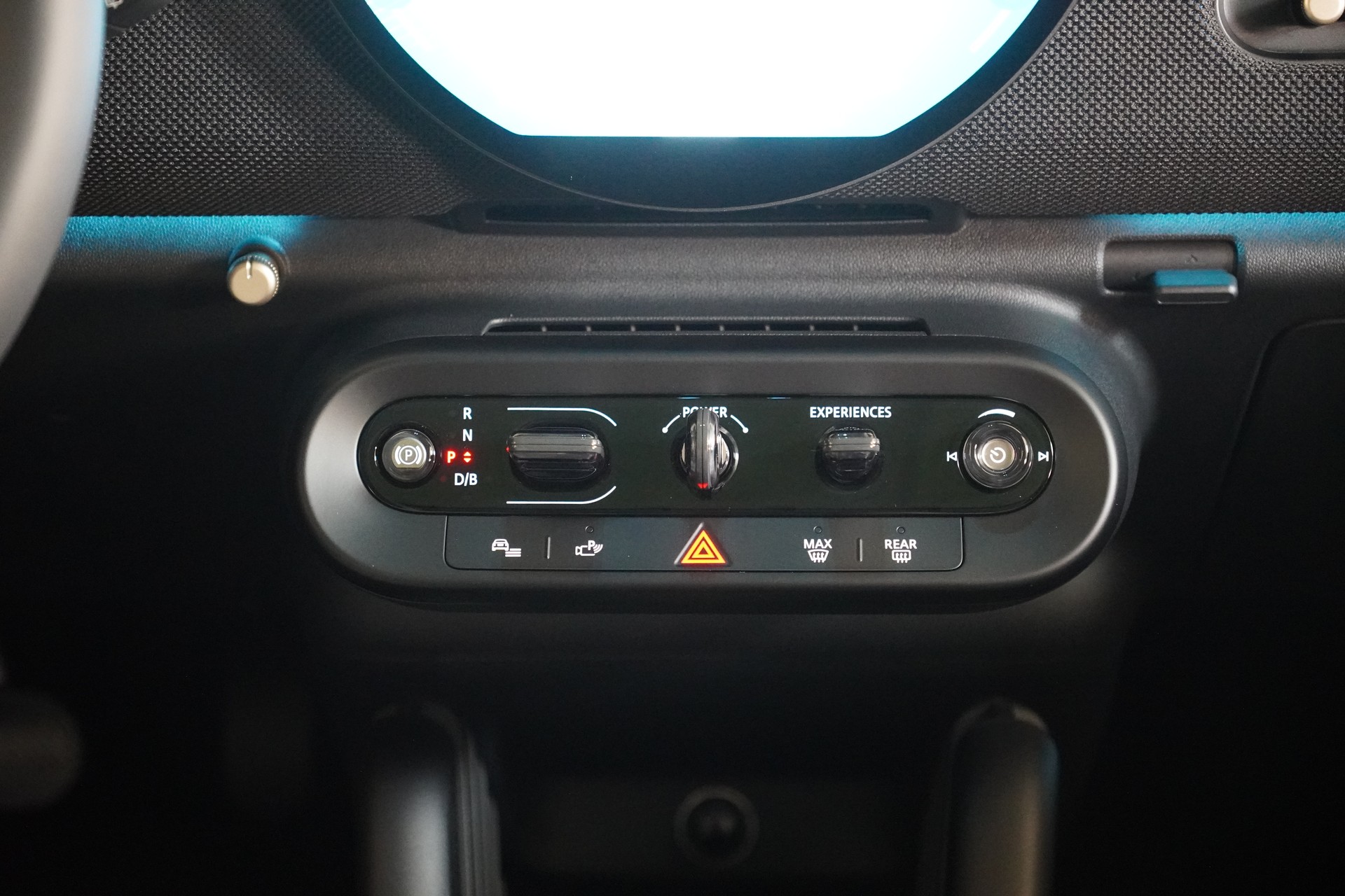 MINI Cooper SE-image-19