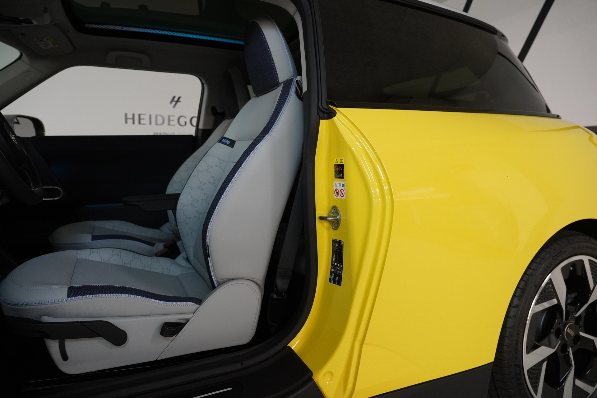 MINI Cooper SE-image-10