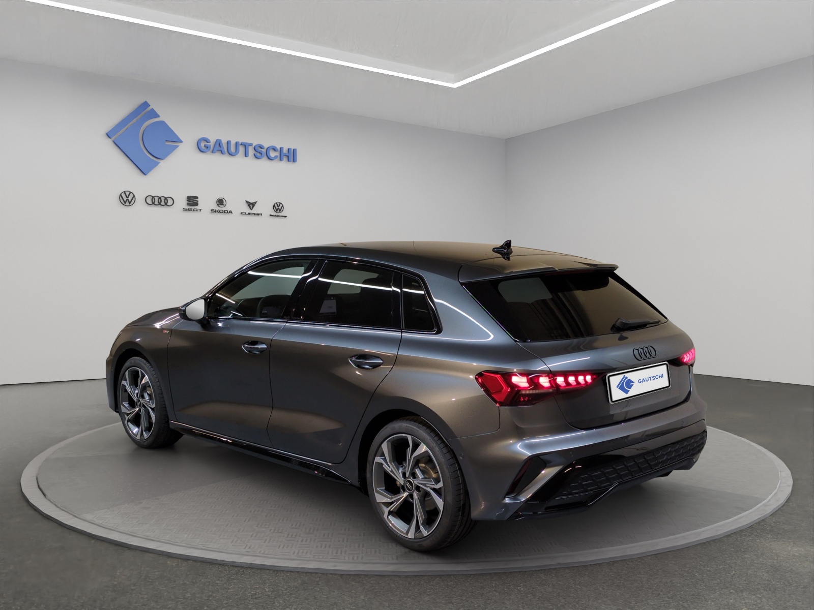 AUDI A3 Sportback TFSI 110kW S line Attraction-image-2