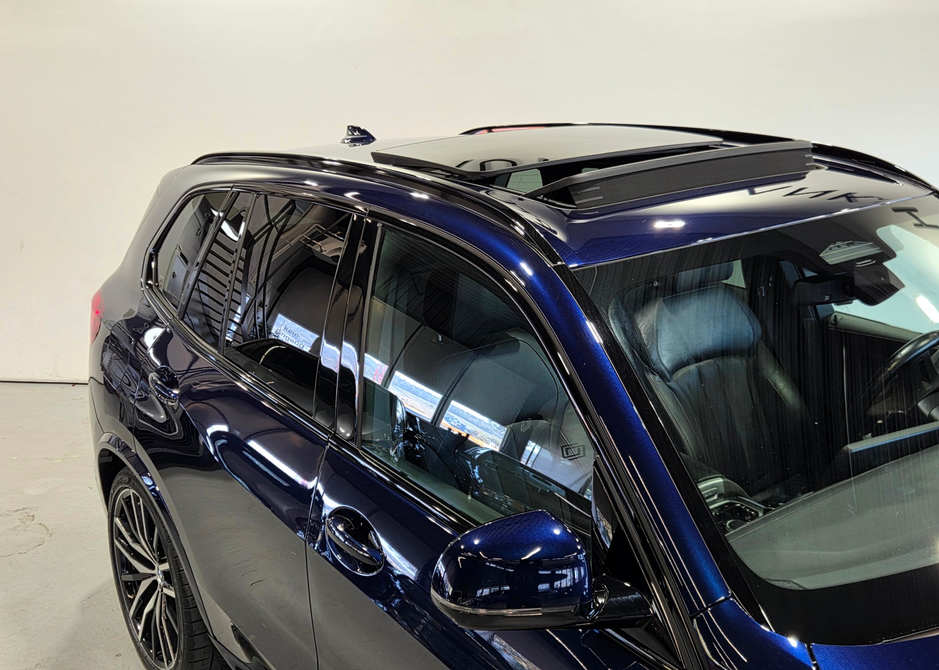 BMW X5 45e xDrive M-Sport-image-4