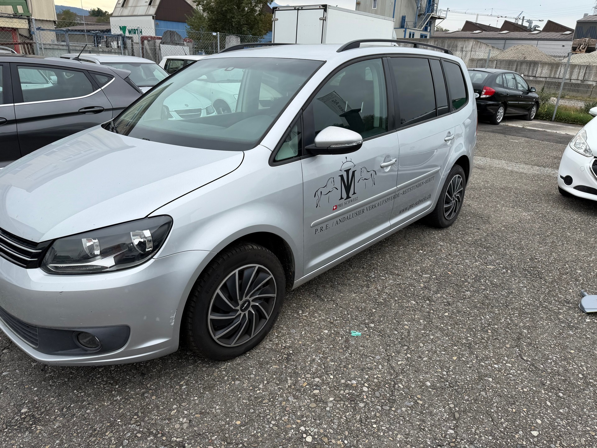 VW Touran 1.6 TDI Comfortline-image-1