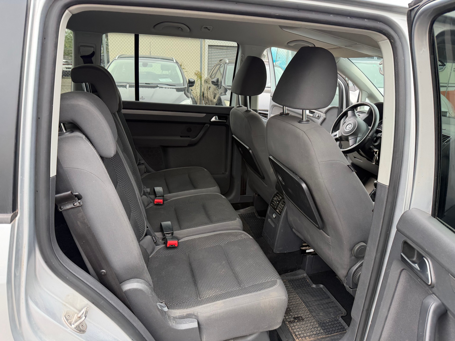 VW Touran 1.6 TDI Comfortline-image-9