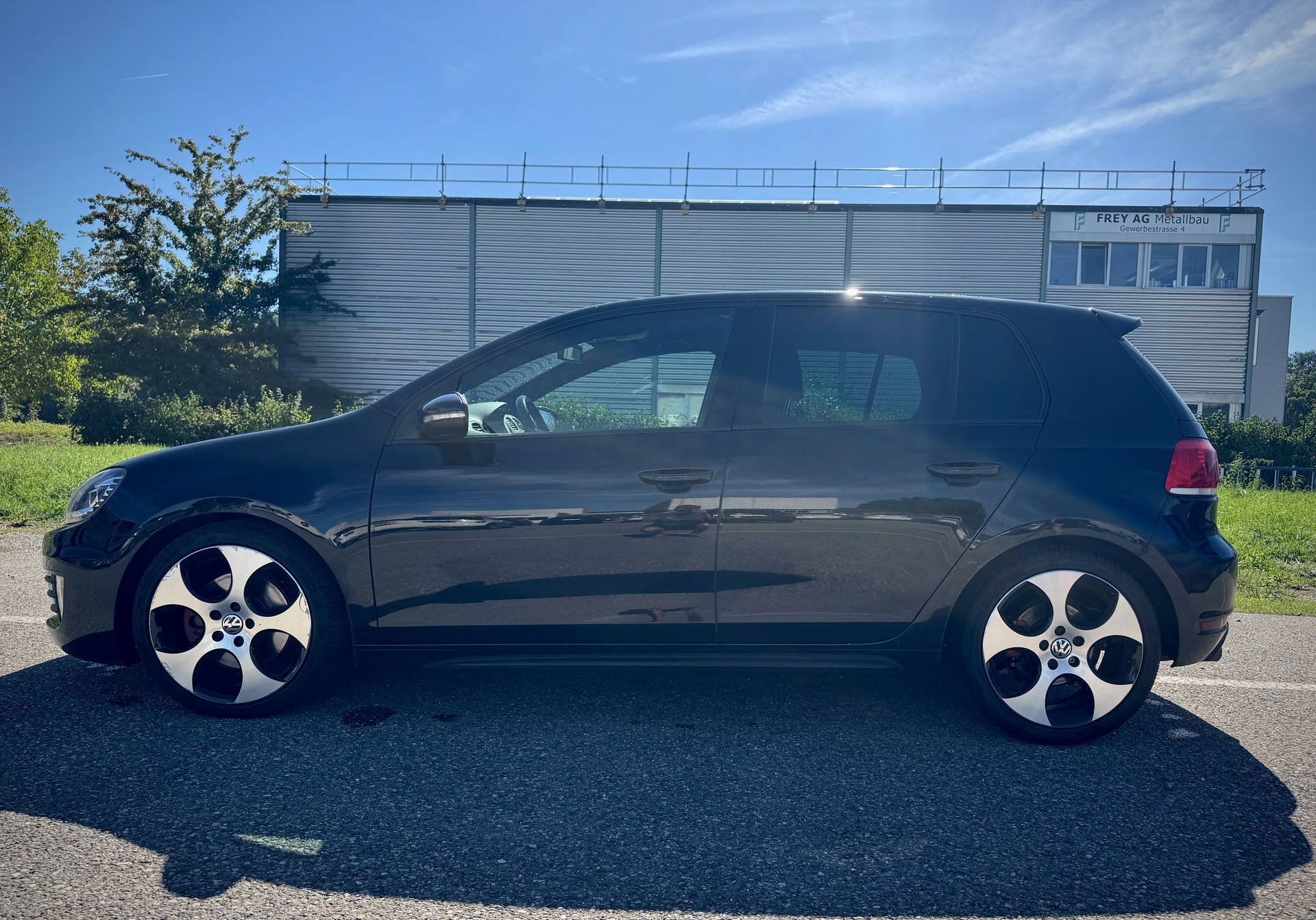 VW 2.0 TSI GTI-image-2