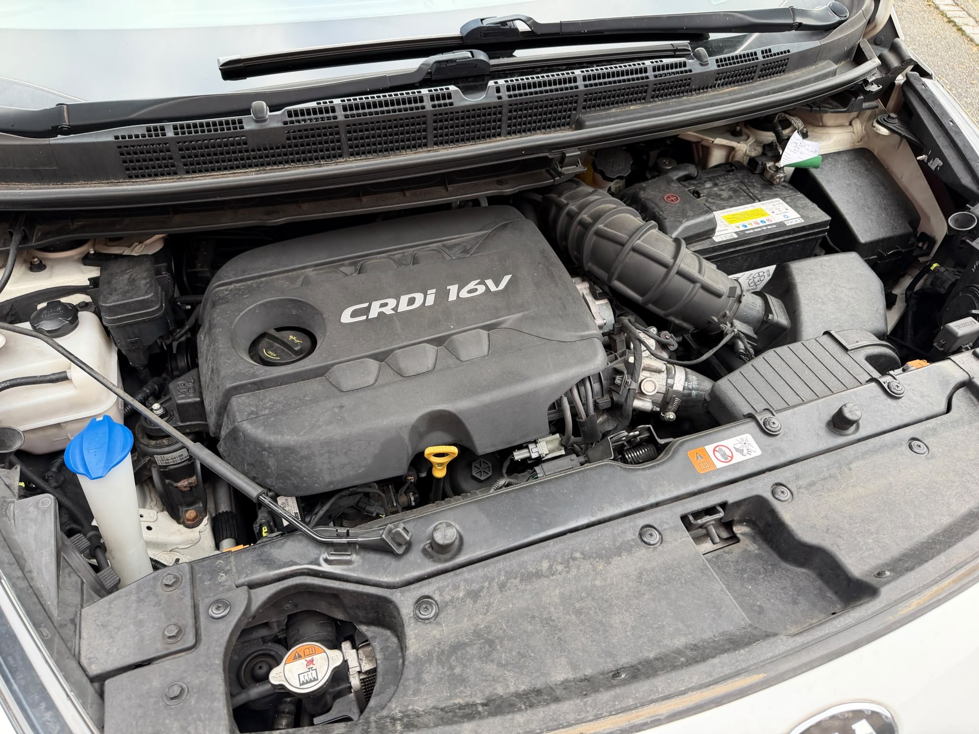KIA Carens 1.7 CRDi Edition 7-image-15