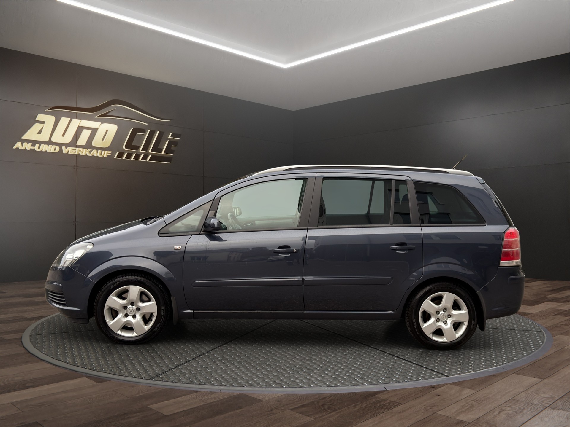 OPEL Zafira 2.2i 16V Sport-image-3