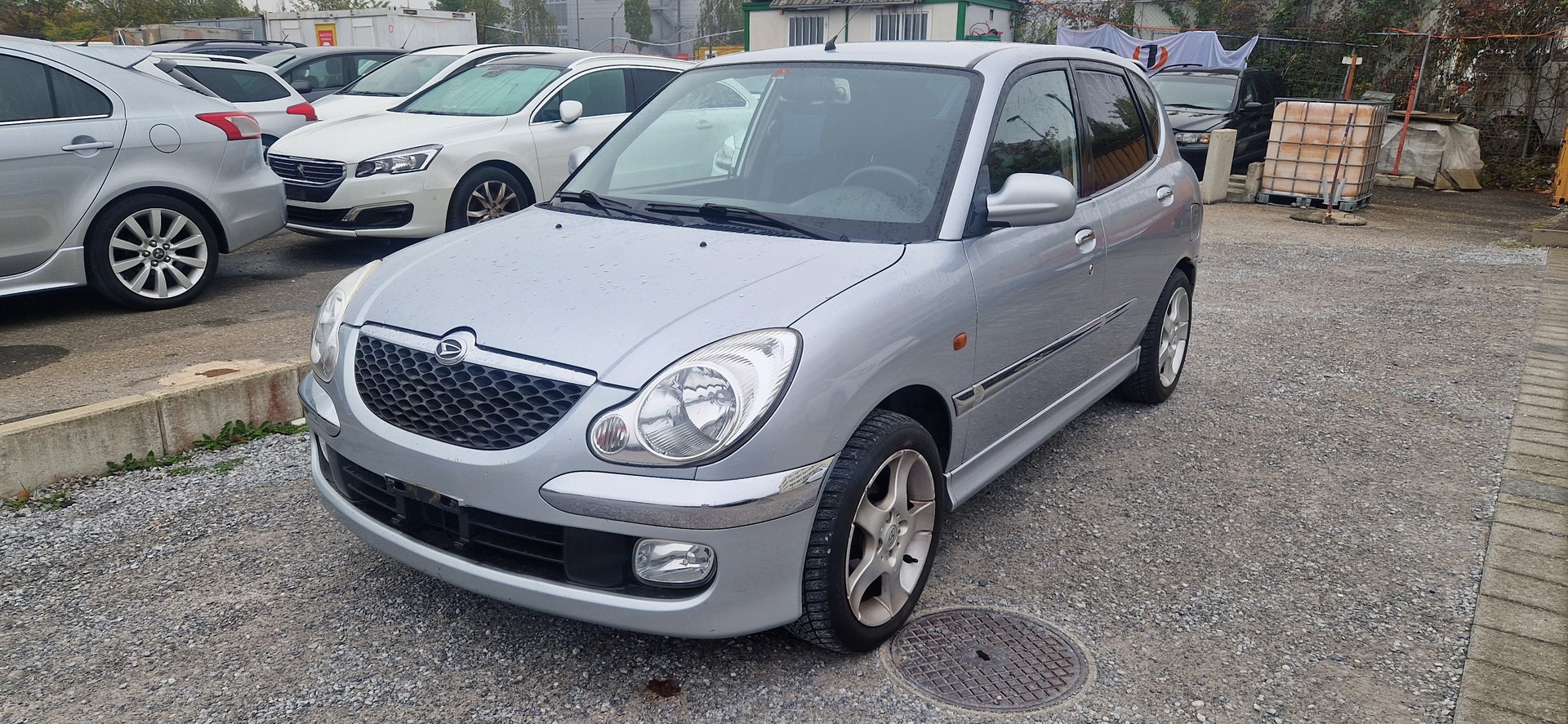 DAIHATSU Sirion 1.3 4x4 V-Line-image-0