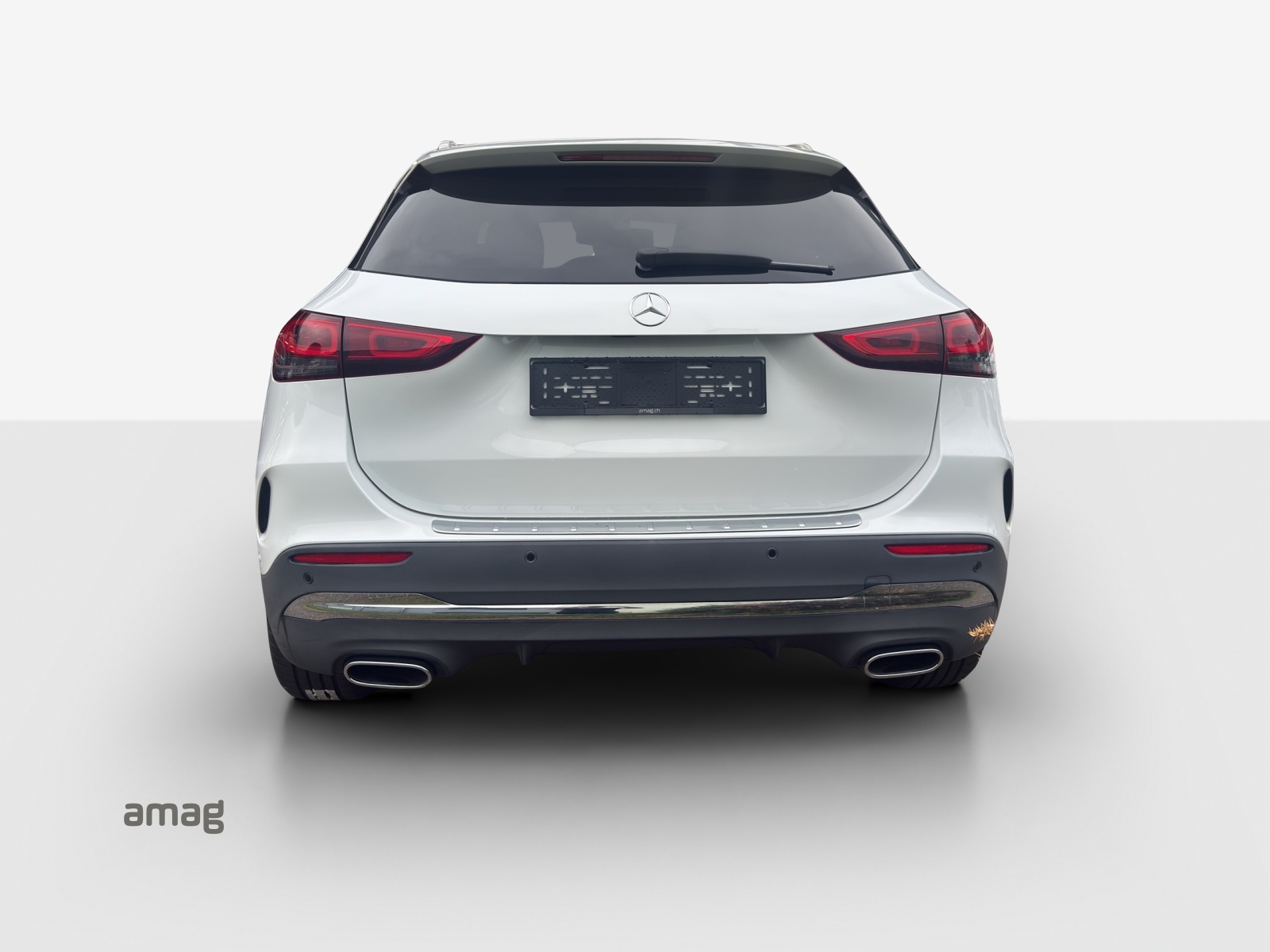 MERCEDES-BENZ GLA 250 4Matic AMG Line 8G-DCT-image-3