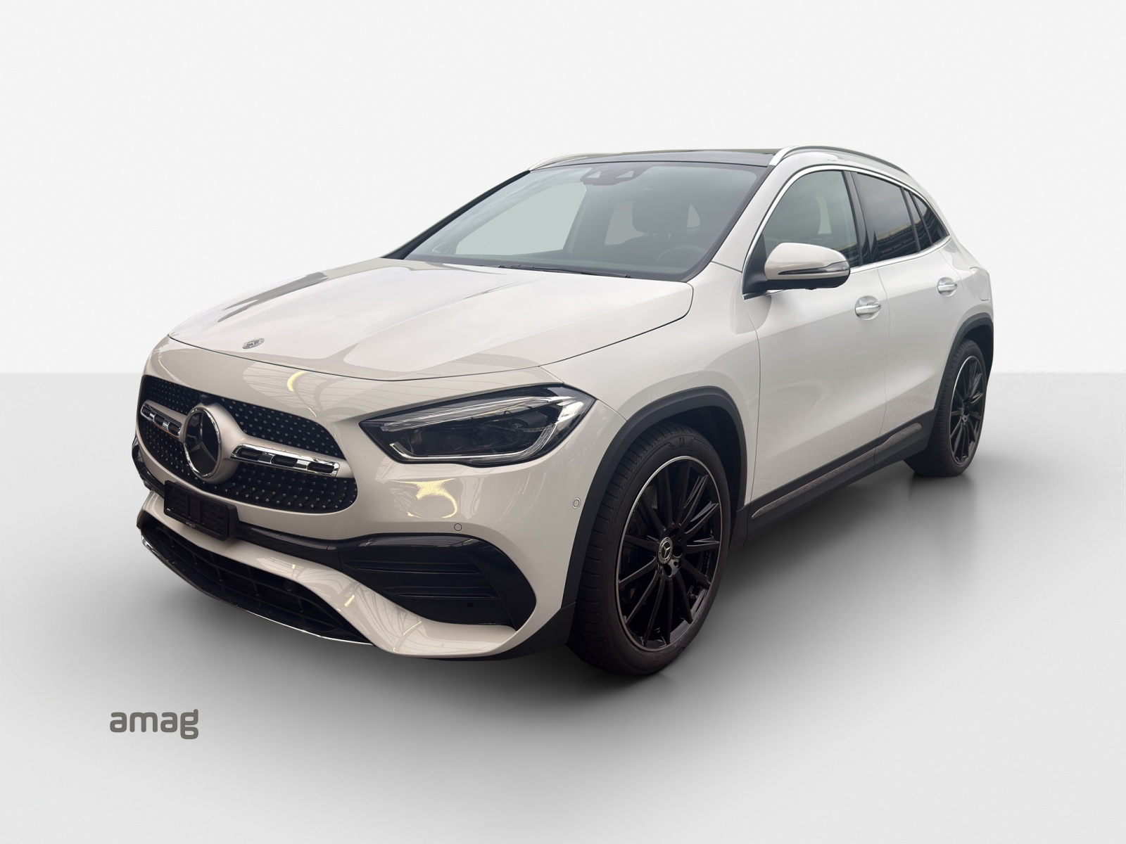 MERCEDES-BENZ GLA 250 4Matic AMG Line 8G-DCT-image-0