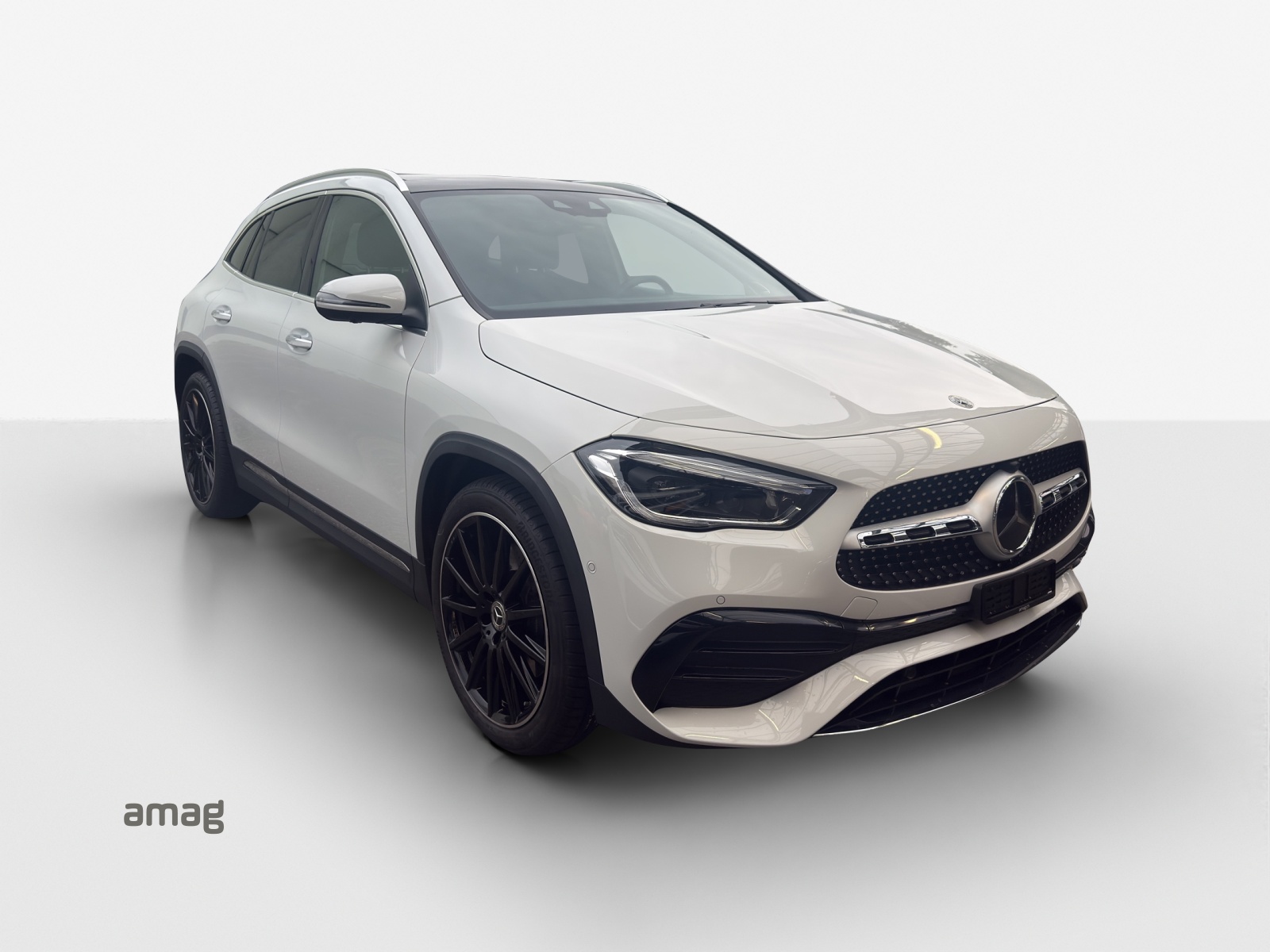 MERCEDES-BENZ GLA 250 4Matic AMG Line 8G-DCT-image-5