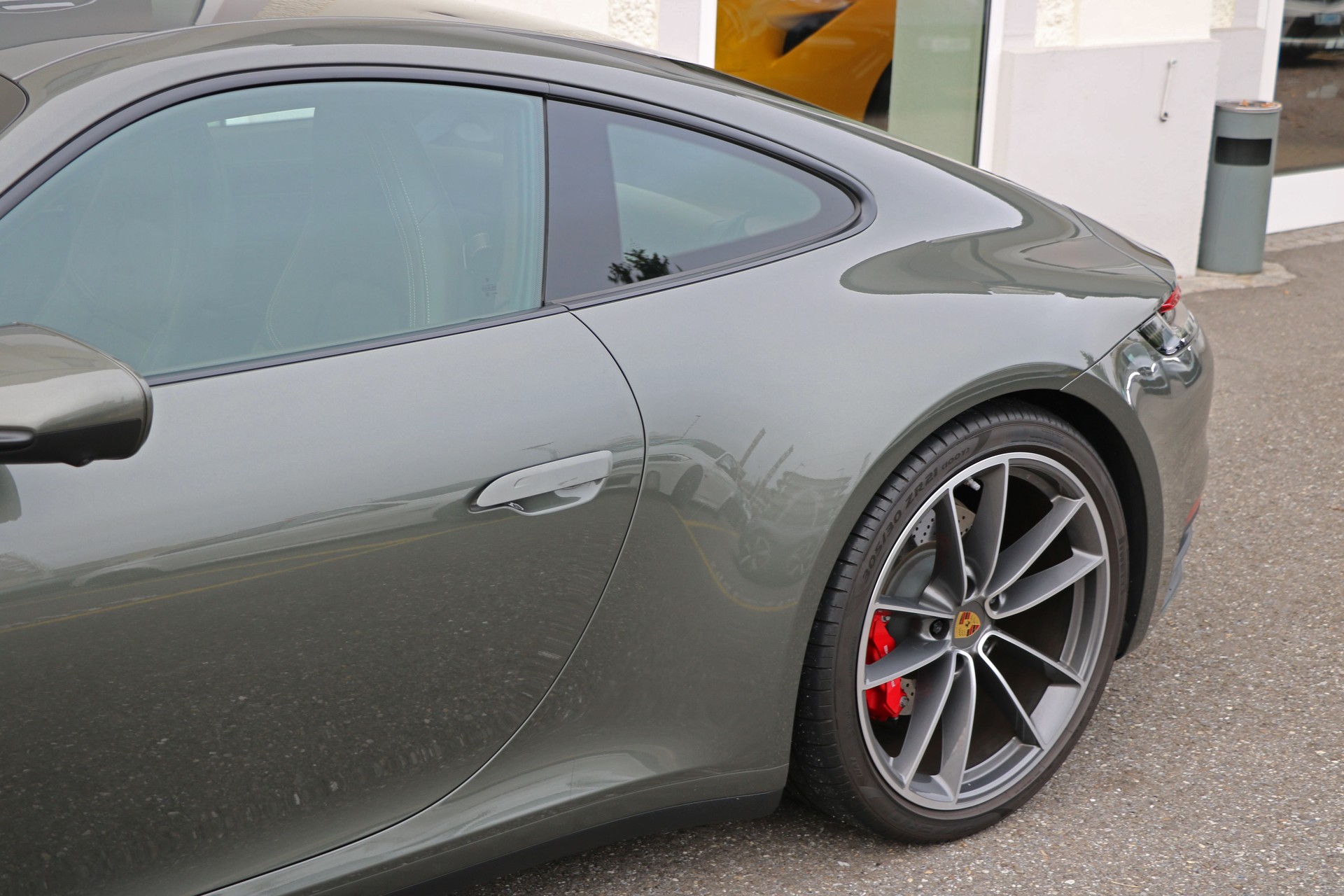 PORSCHE 911 Carrera S PDK-image-3