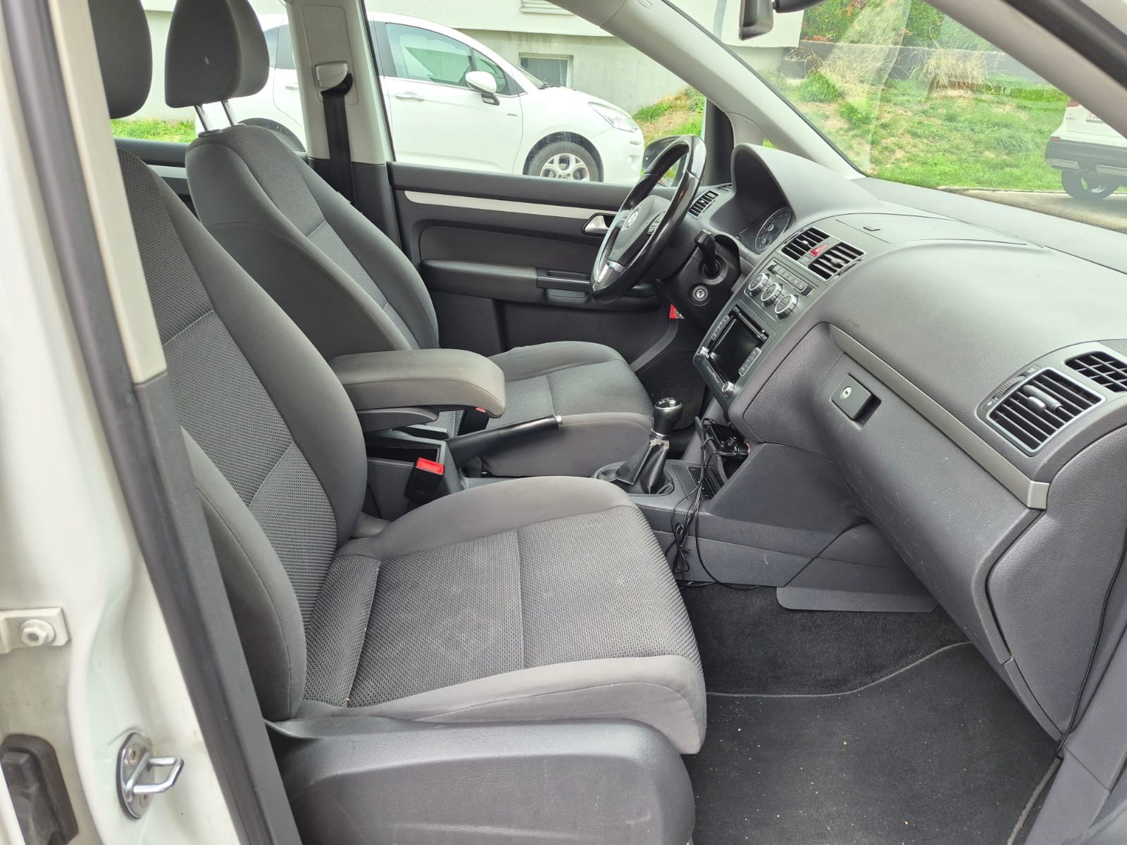 VW Touran 1.4 TSI Comfortline-image-9