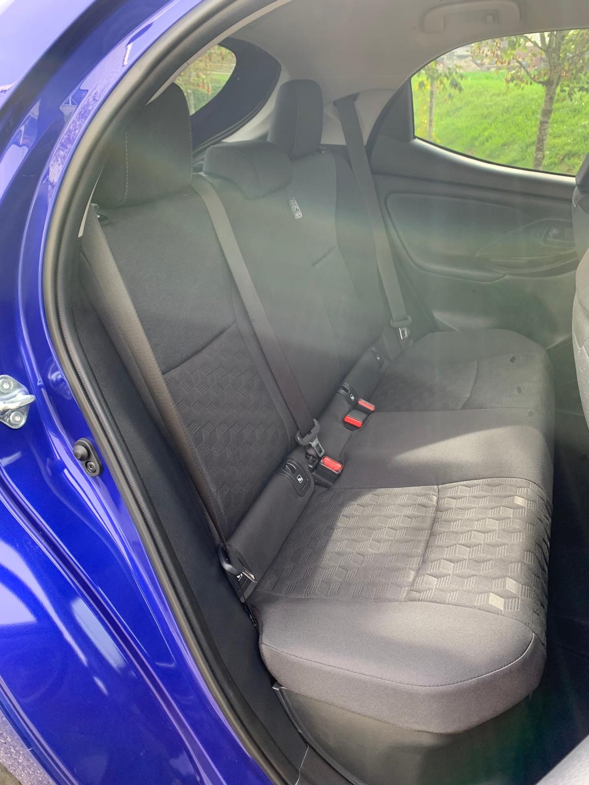 TOYOTA Yaris 1.5 Trend e-CVT 116 PS-image-11