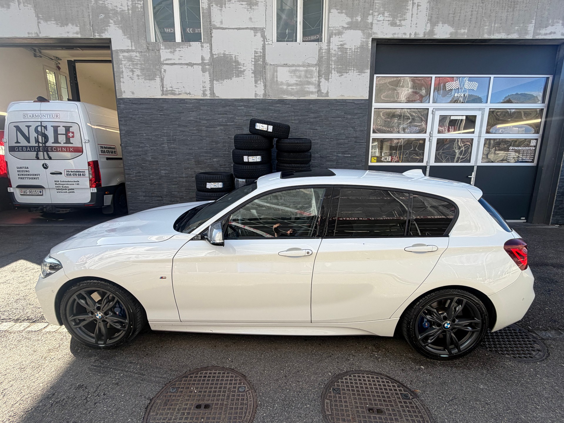 BMW M140i xDrive Steptronic-image-1