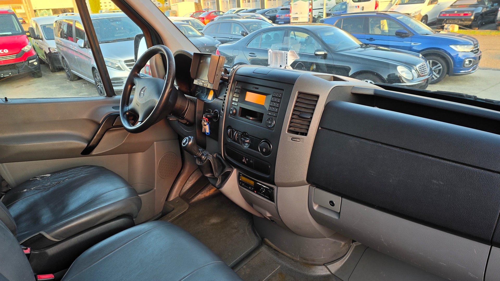 MERCEDES-BENZ Sprinter 516 CDI Lang 4x4-image-10