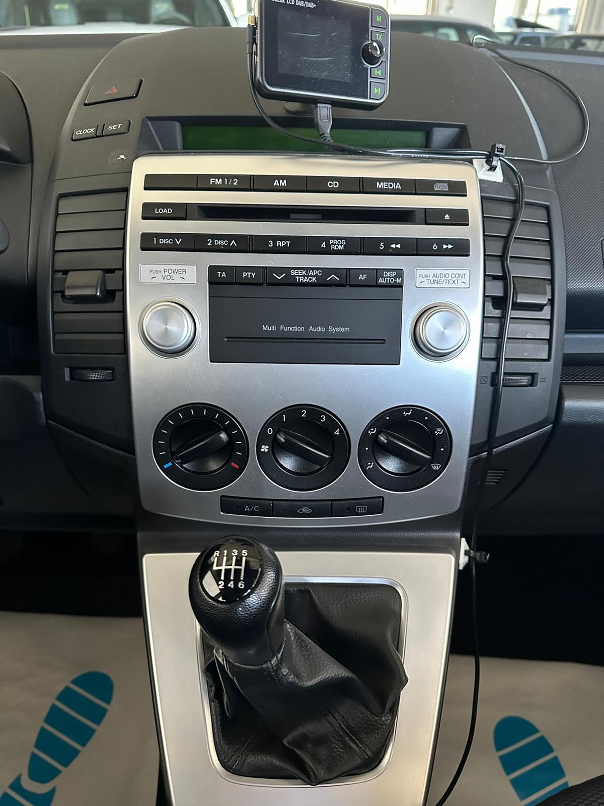 MAZDA 5 2.0d 16V Confort-image-13