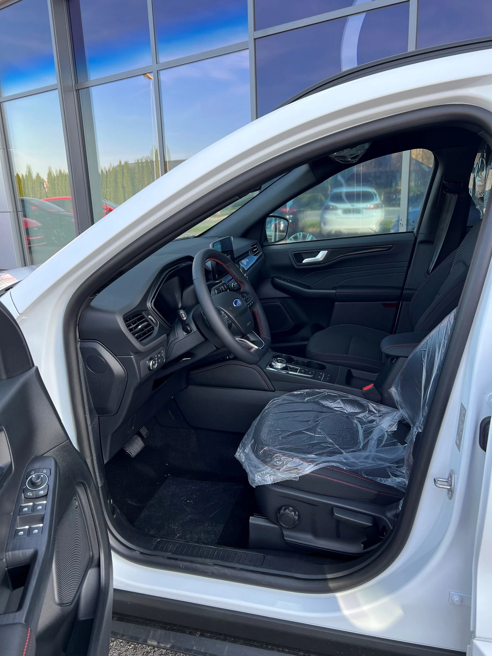 FORD Kuga 2.0 EcoBlue ST-Line TDCi/Aut.-image-9