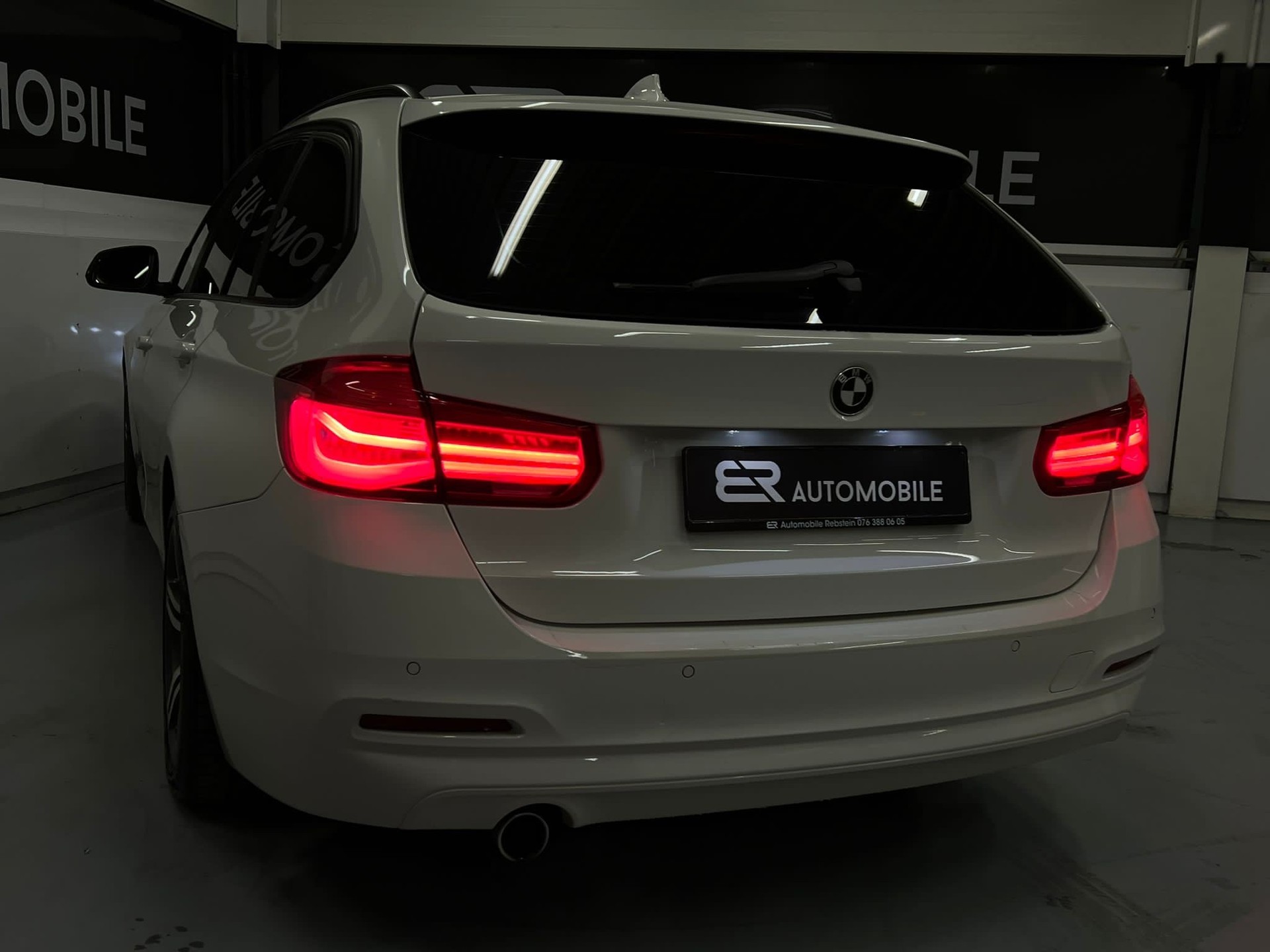 BMW 316d Touring Business Steptronic-image-6