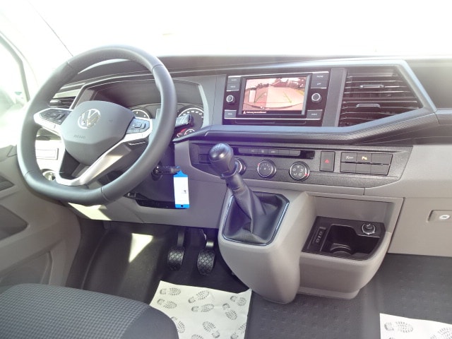 VW T6.1 2.0 TDI Entry-image-9