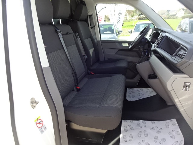 VW T6.1 2.0 TDI Entry-image-11