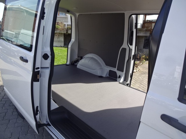 VW T6.1 2.0 TDI Entry-image-12