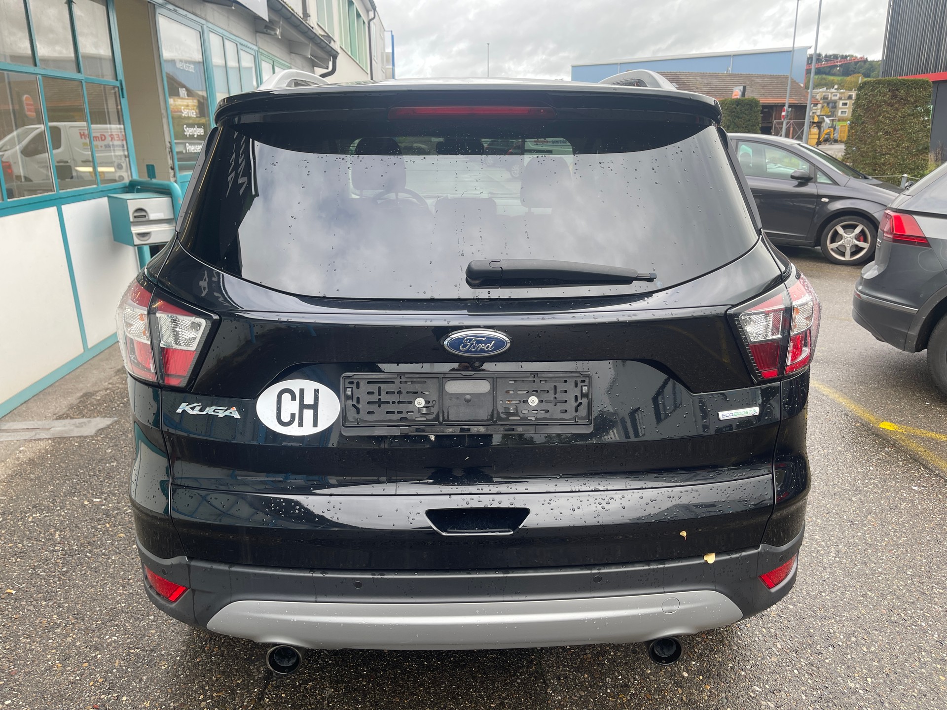 FORD Kuga 1.5 SCTi Business 4WD Automatic-image-2