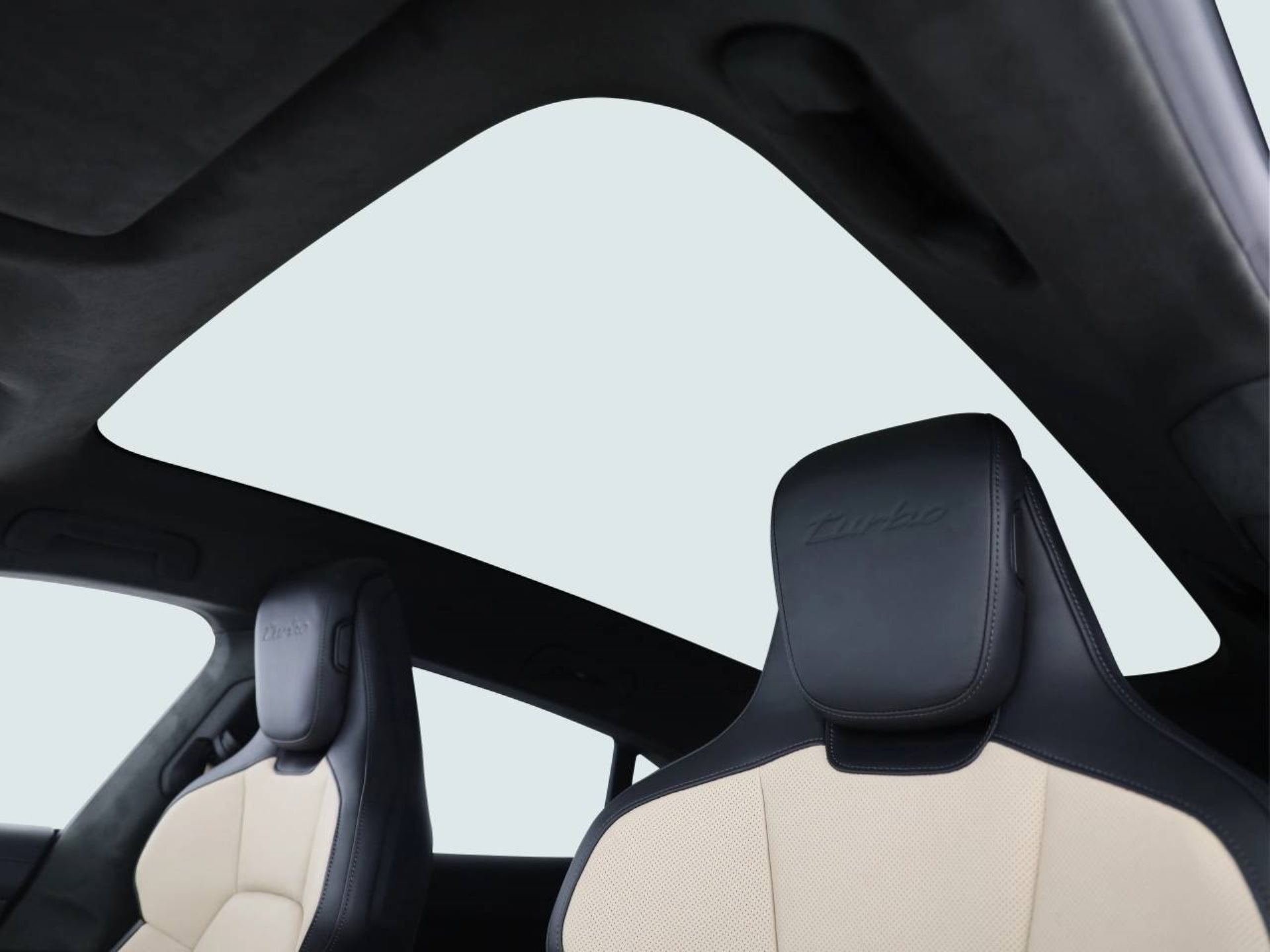 PORSCHE Taycan Turbo Cross Turismo-image-4