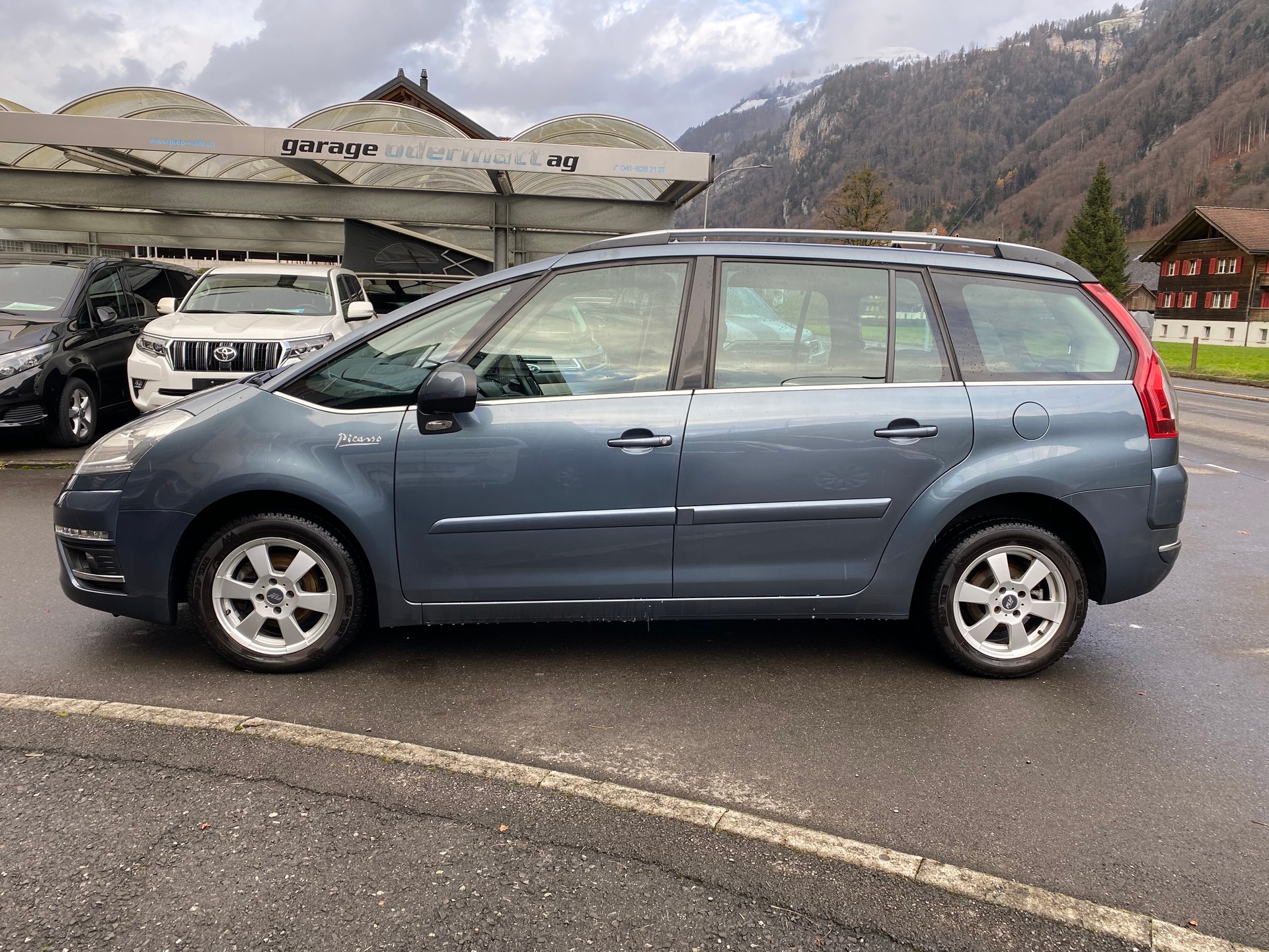 CITROEN C4 Grand Picasso 1.6 HDI 16V Swiss Style-image-0