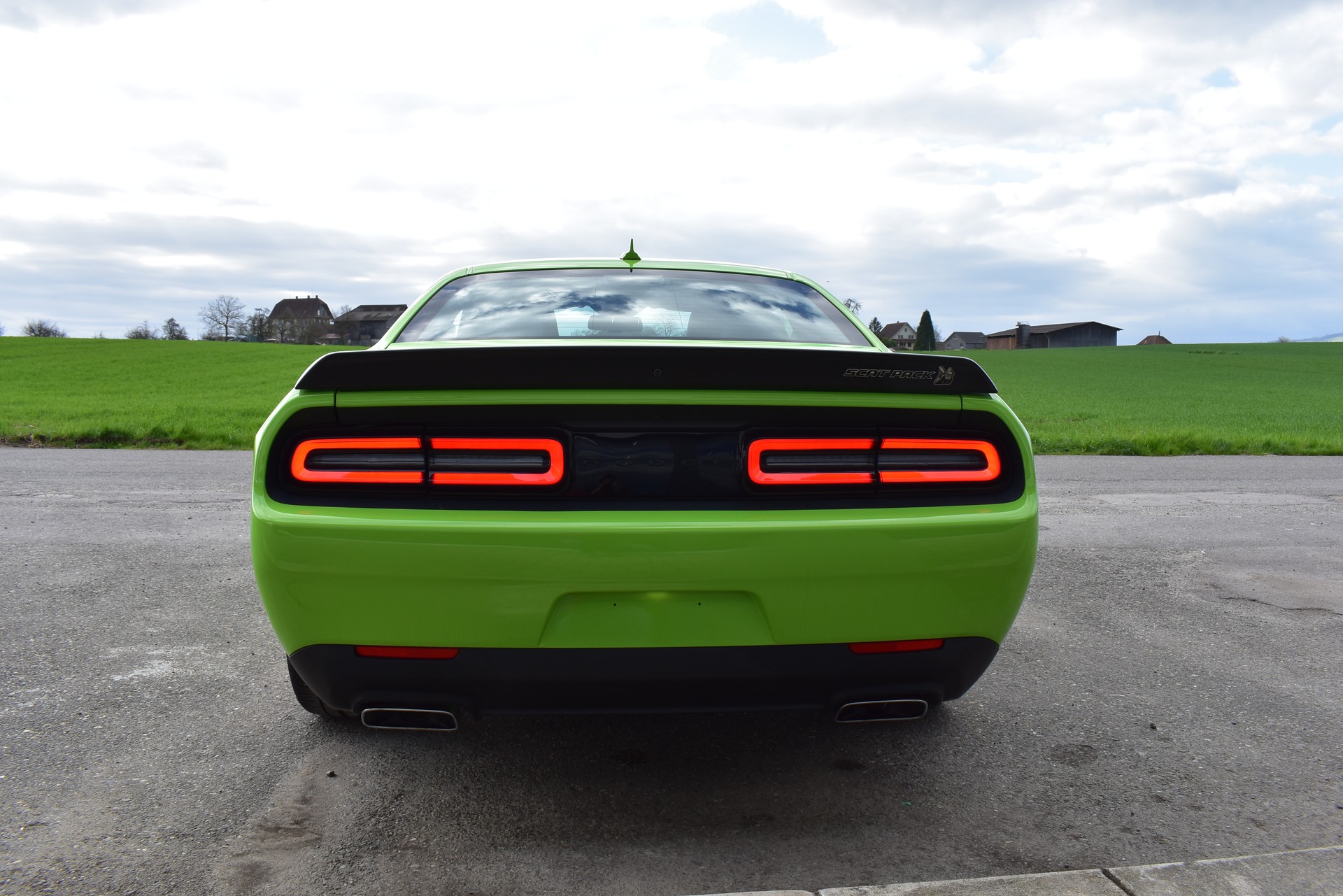 DODGE Challenger Swinger Sublime Green-image-5
