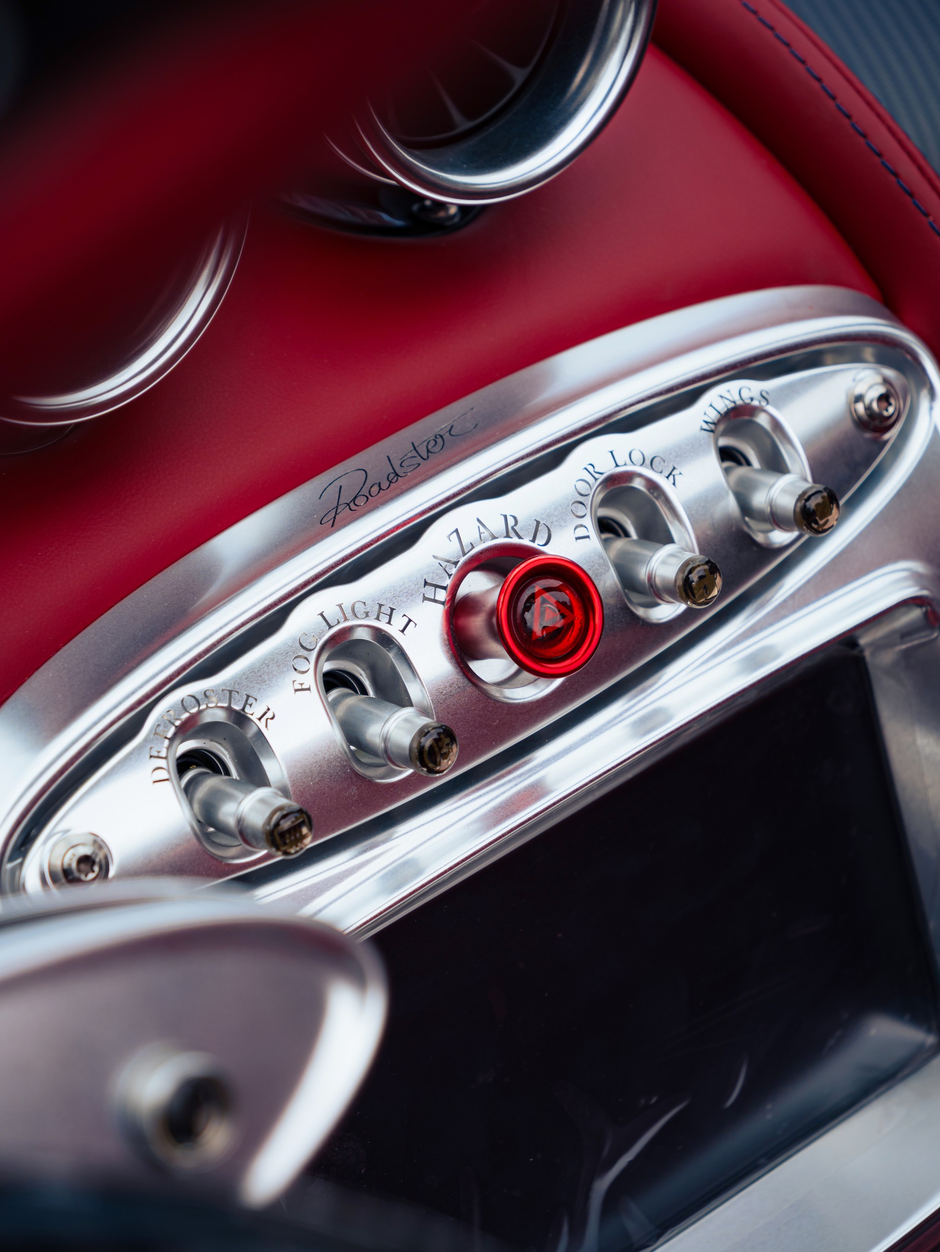 PAGANI Huayra Roadster-image-11