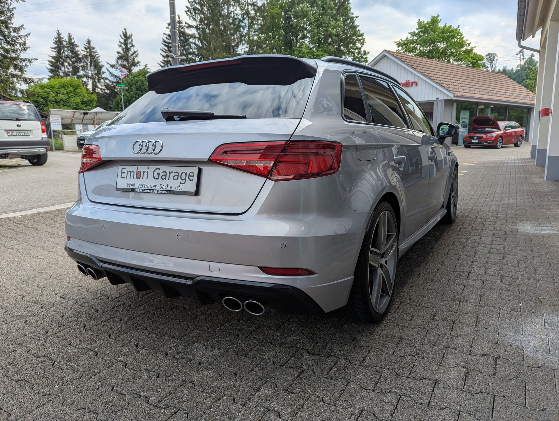 AUDI S3 Sportback 2.0 TFSI quattro S-tronic-image-6