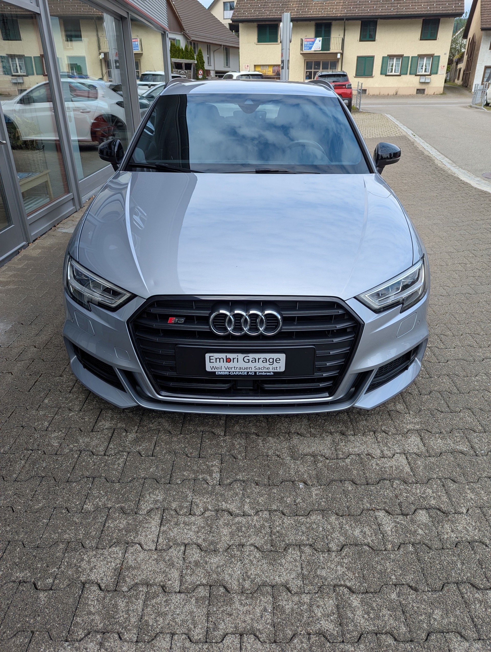 AUDI S3 Sportback 2.0 TFSI quattro S-tronic-image-1