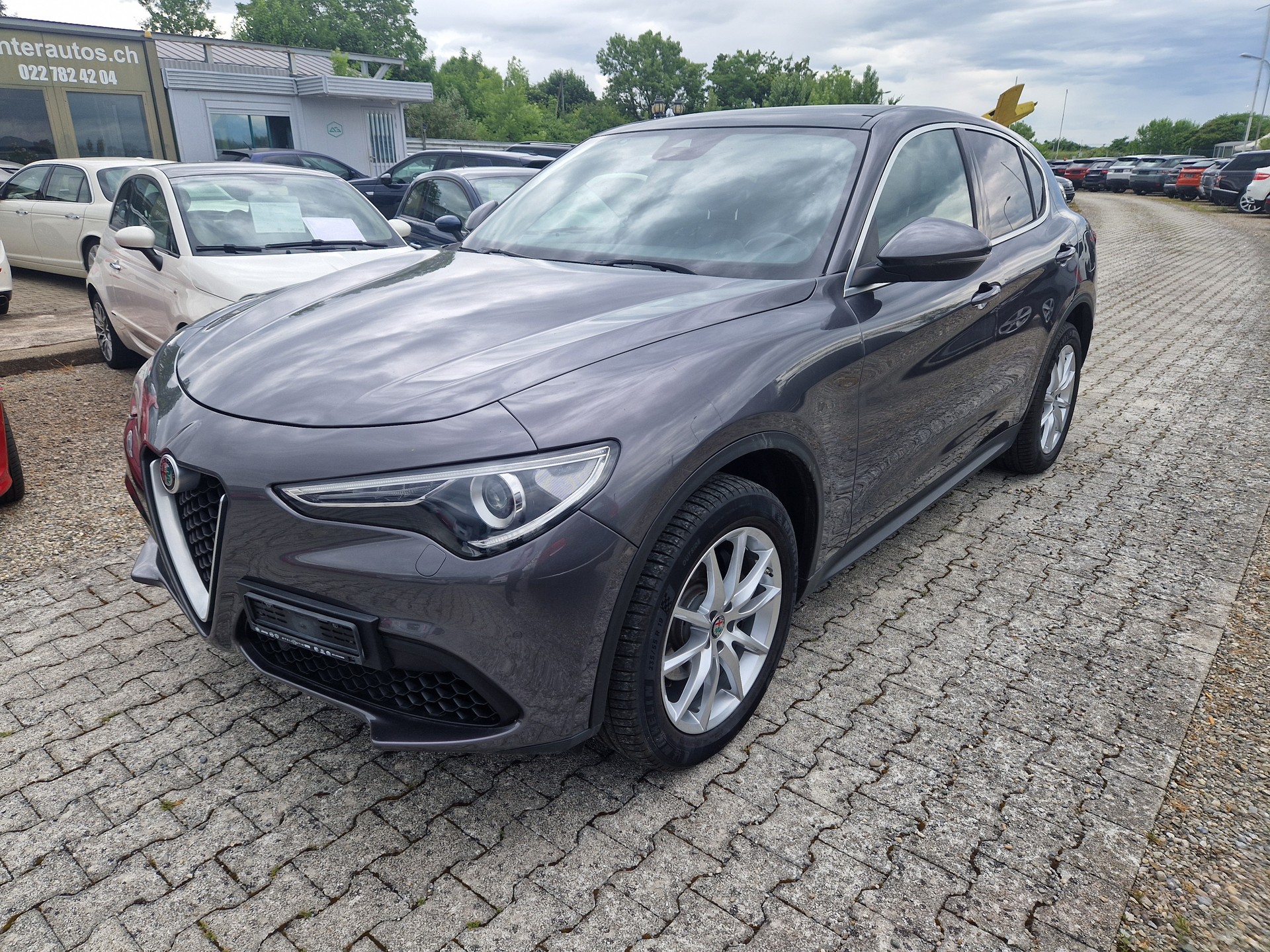 ALFA ROMEO Stelvio 2.0 Executive Q4 280cv-image-1
