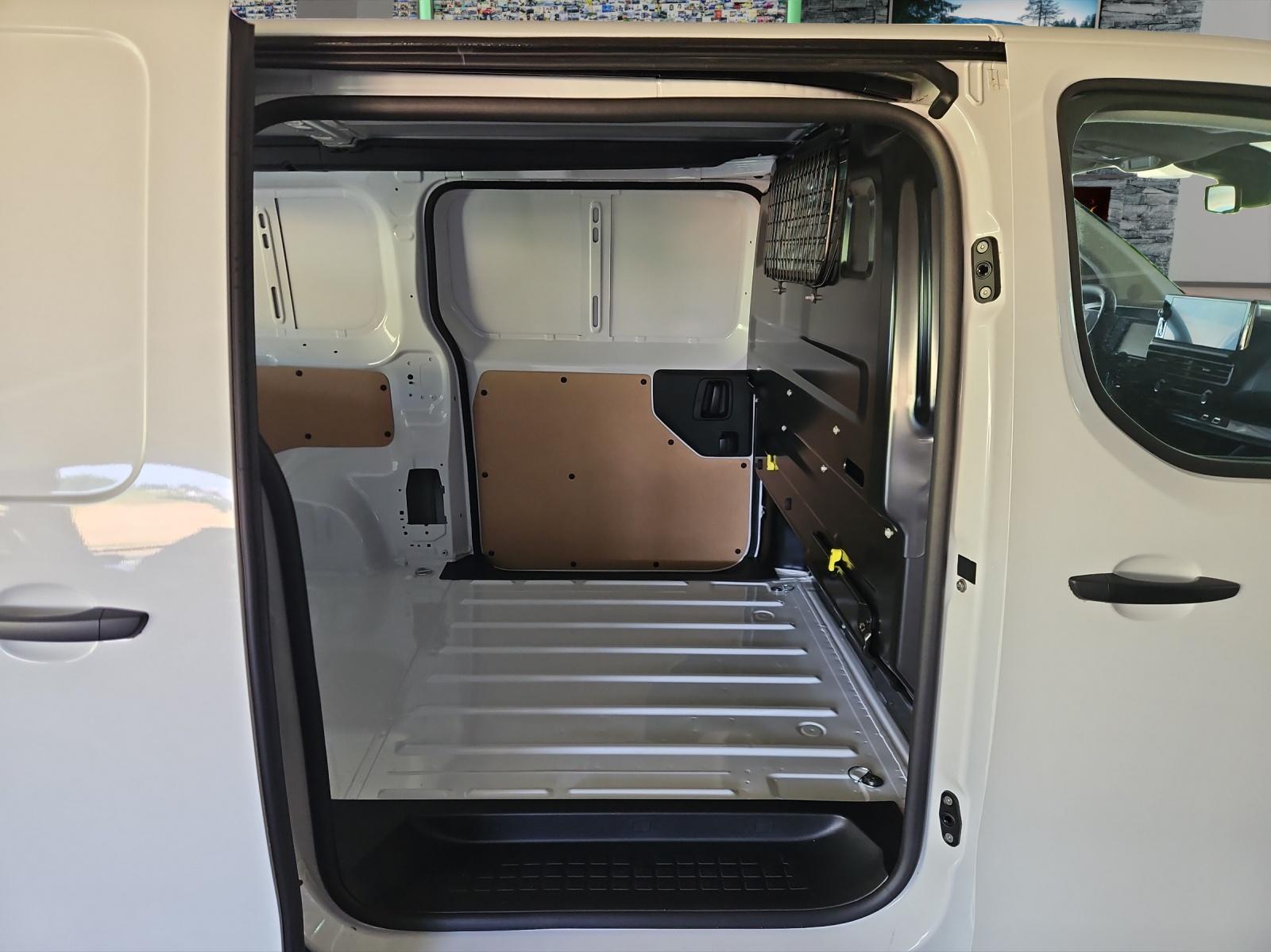 TOYOTA PROACE Van L1 75KWh Advanced-image-11