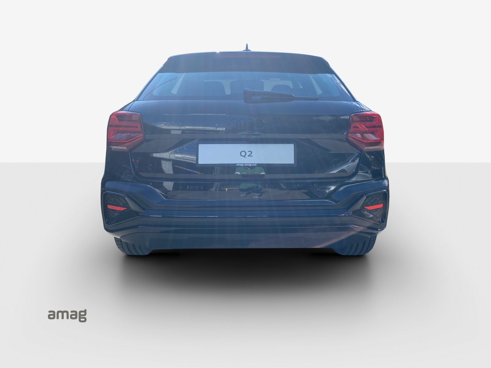 AUDI Q2 35 TFSI S line S-tronic-image-3