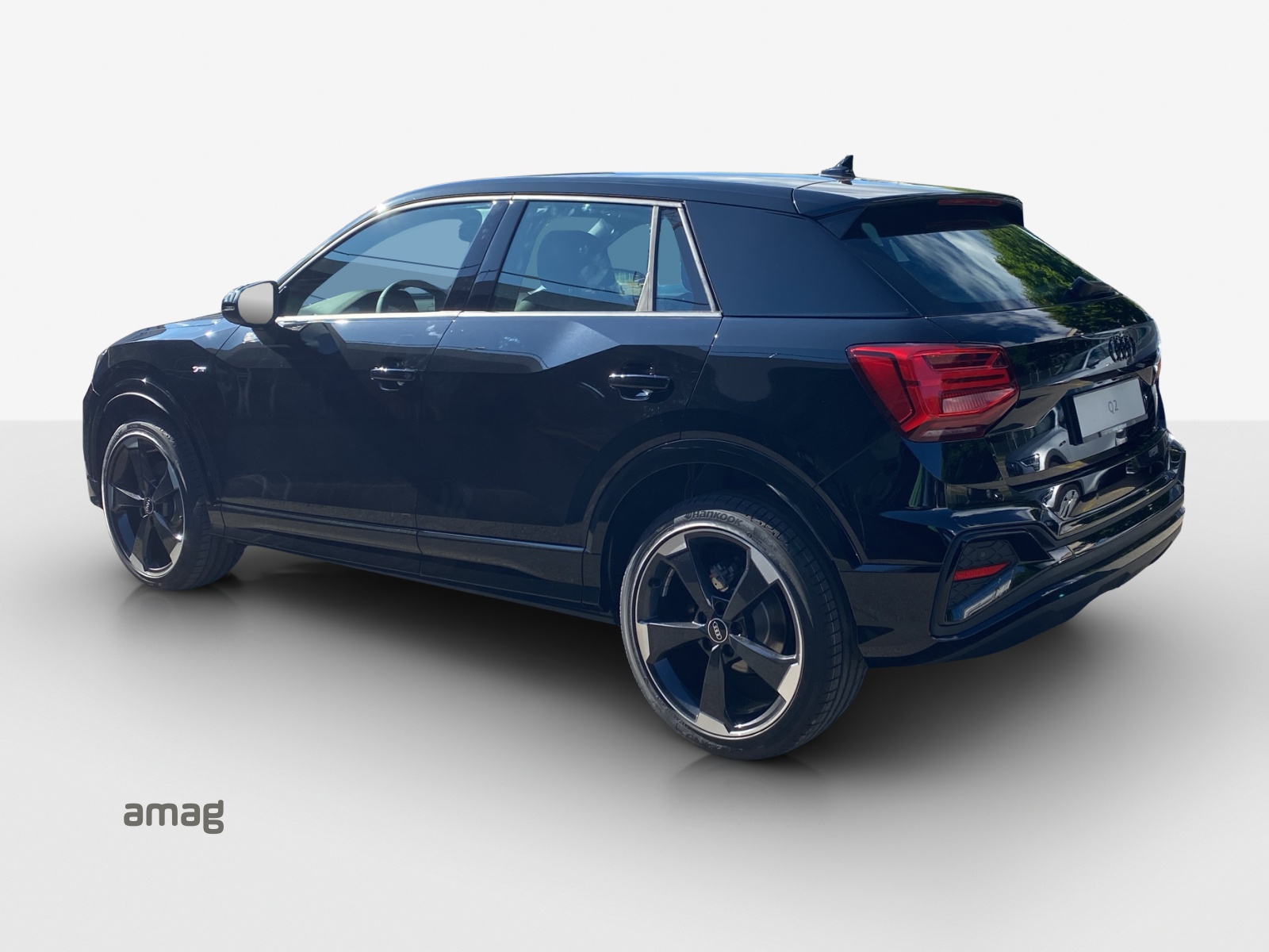 AUDI Q2 35 TFSI S line S-tronic-image-2
