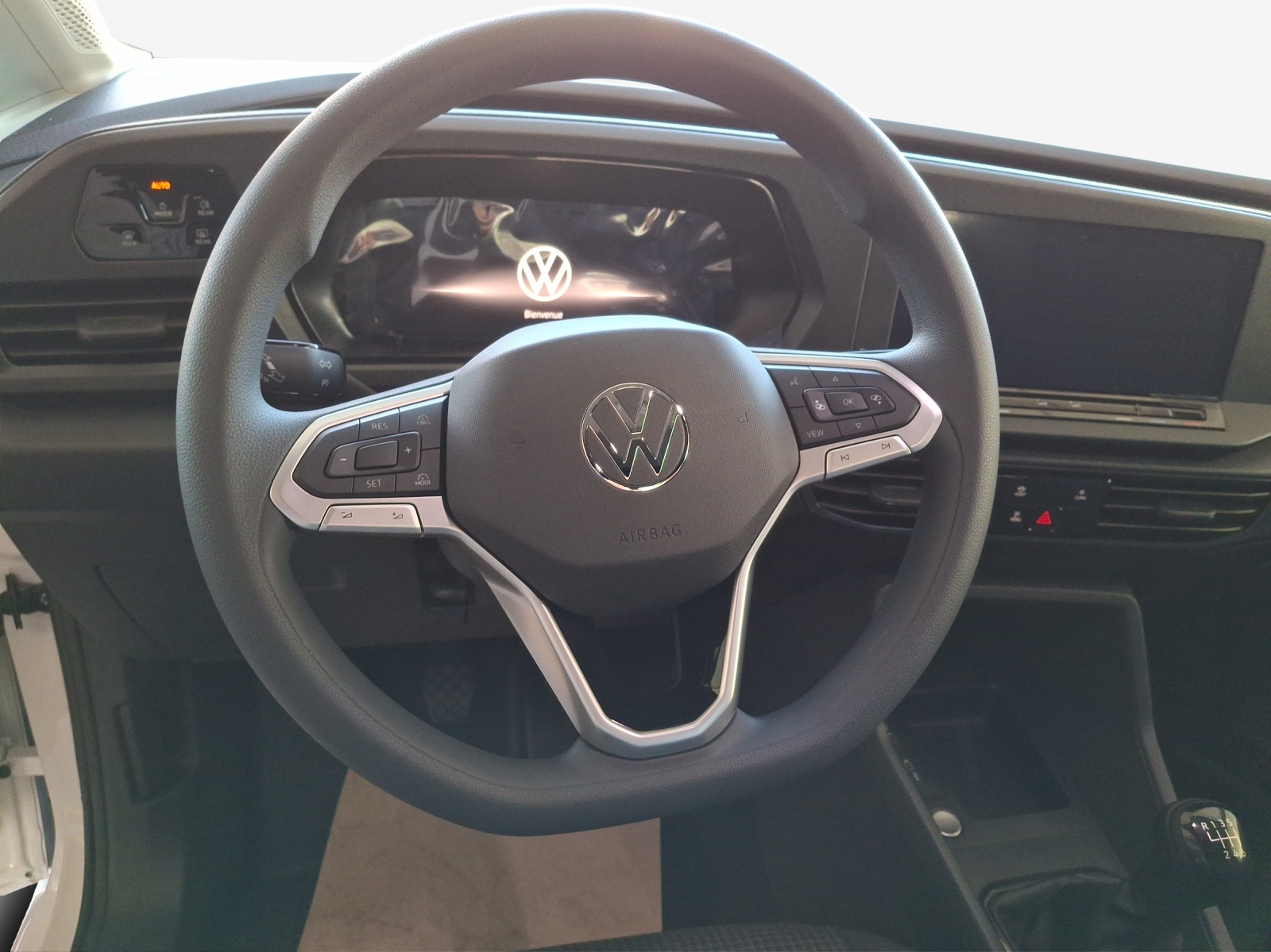 VW Caddy Cargo 2.0TDI-image-9