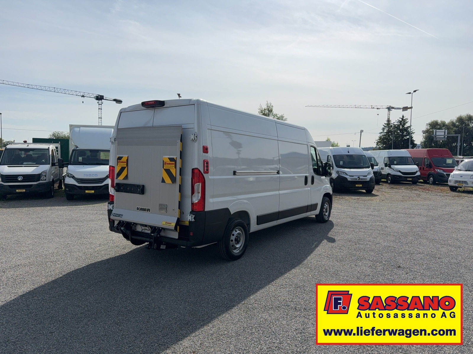 OPEL Movano 2.2 d 140 PS 3.5t L3H2 mit Mammut Lift Hebebühne-image-11