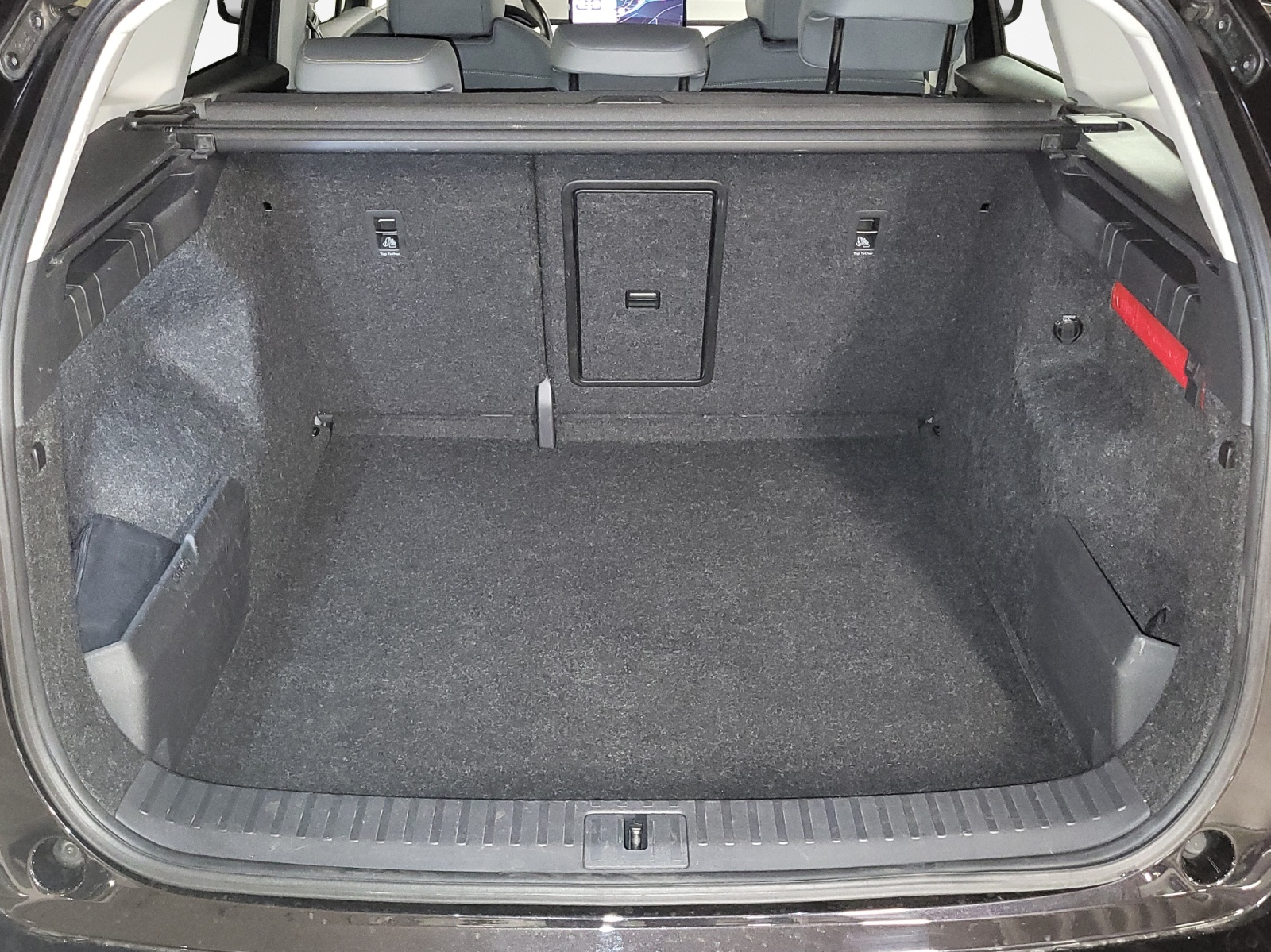 SKODA Enyaq iV 80-image-13