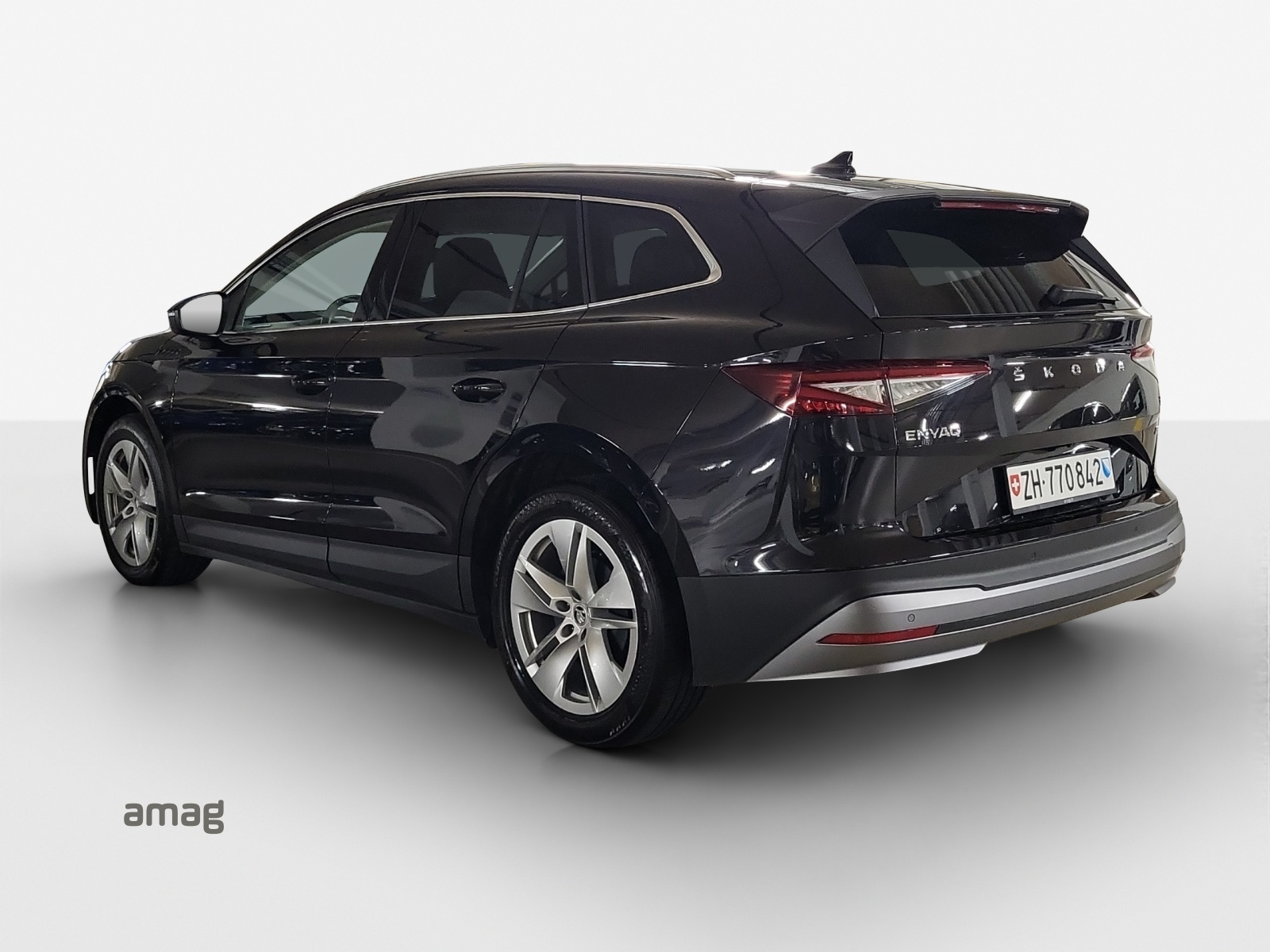 SKODA Enyaq iV 80-image-3