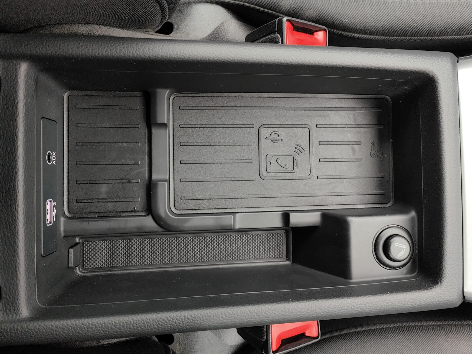 AUDI A4 Avant 2.0 TFSI quattro S-tronic-image-12
