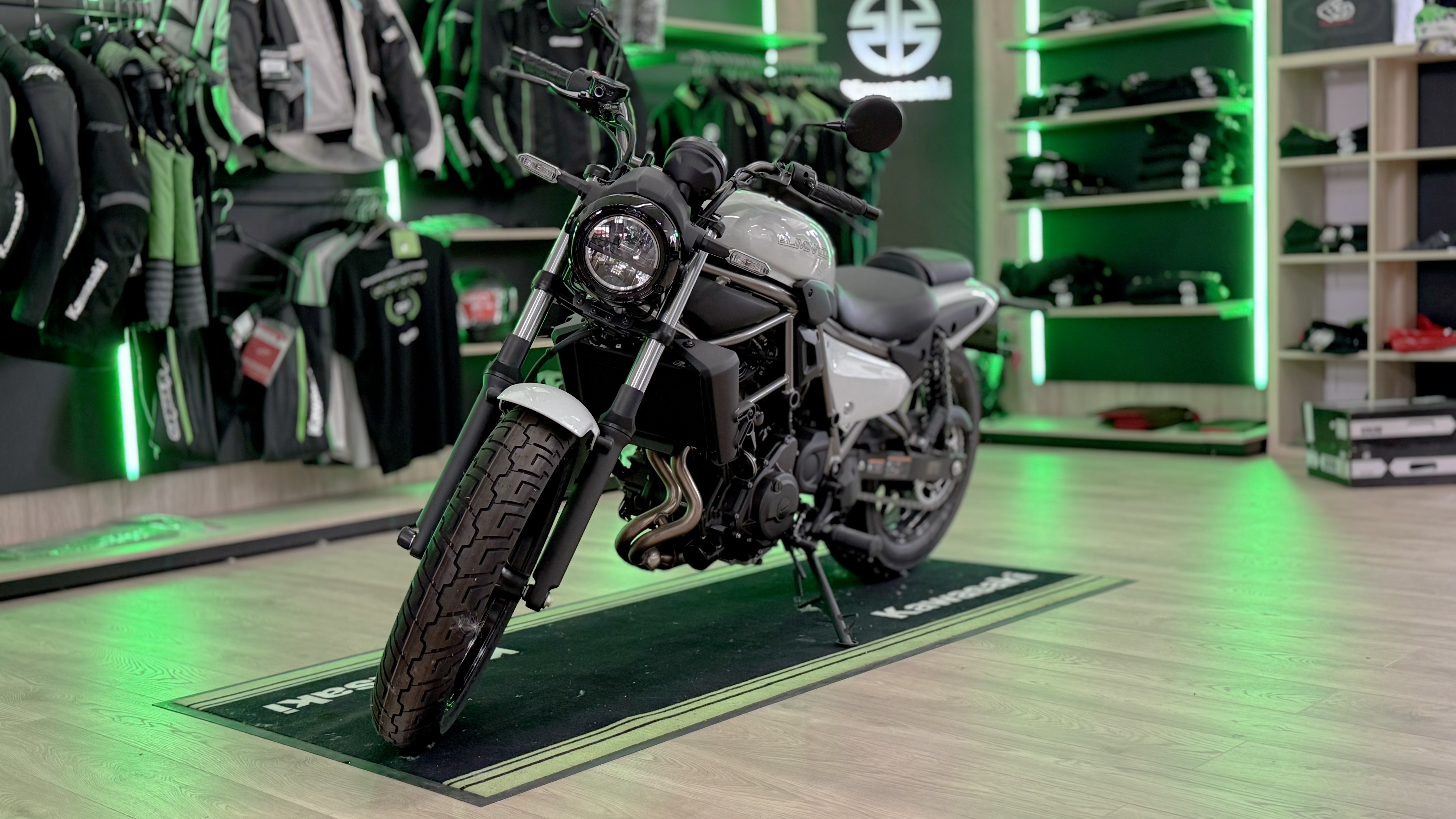 Kawasaki Eliminator 500