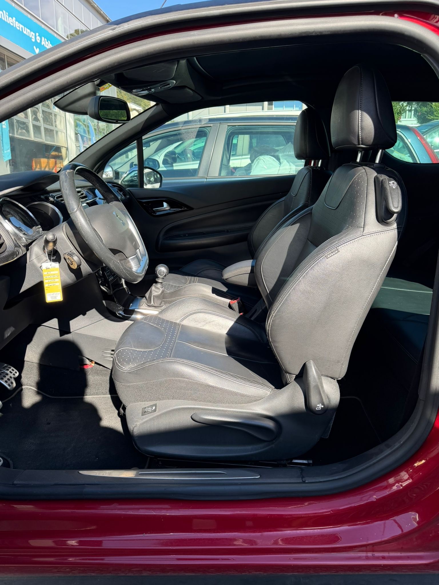 DS AUTOMOBILES DS3 Cabrio 1.6 THP Sport Chic-image-6
