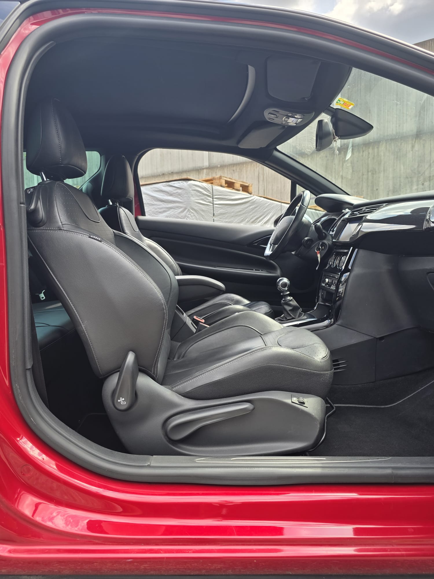DS AUTOMOBILES DS3 Cabrio 1.6 THP Sport Chic-image-8
