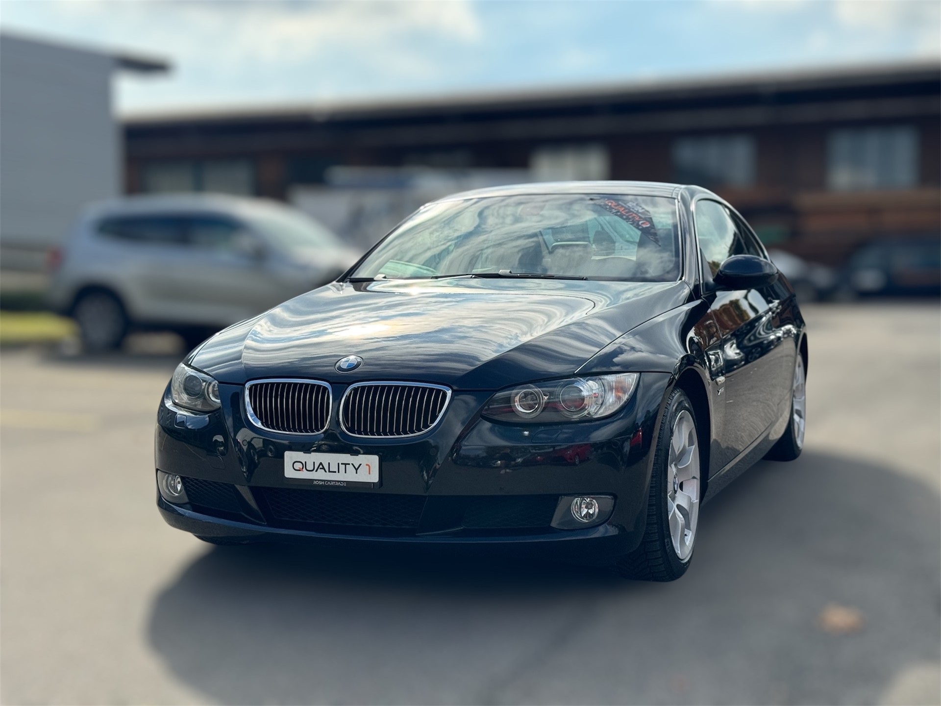 BMW 325i xDrive Coupé Steptronic-image-6